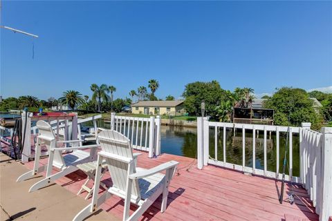 A home in PORT RICHEY