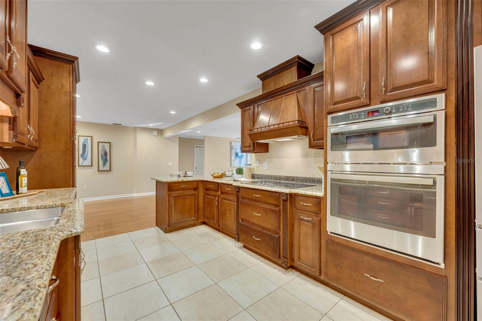 DEAN HIGHLANDS - Residential