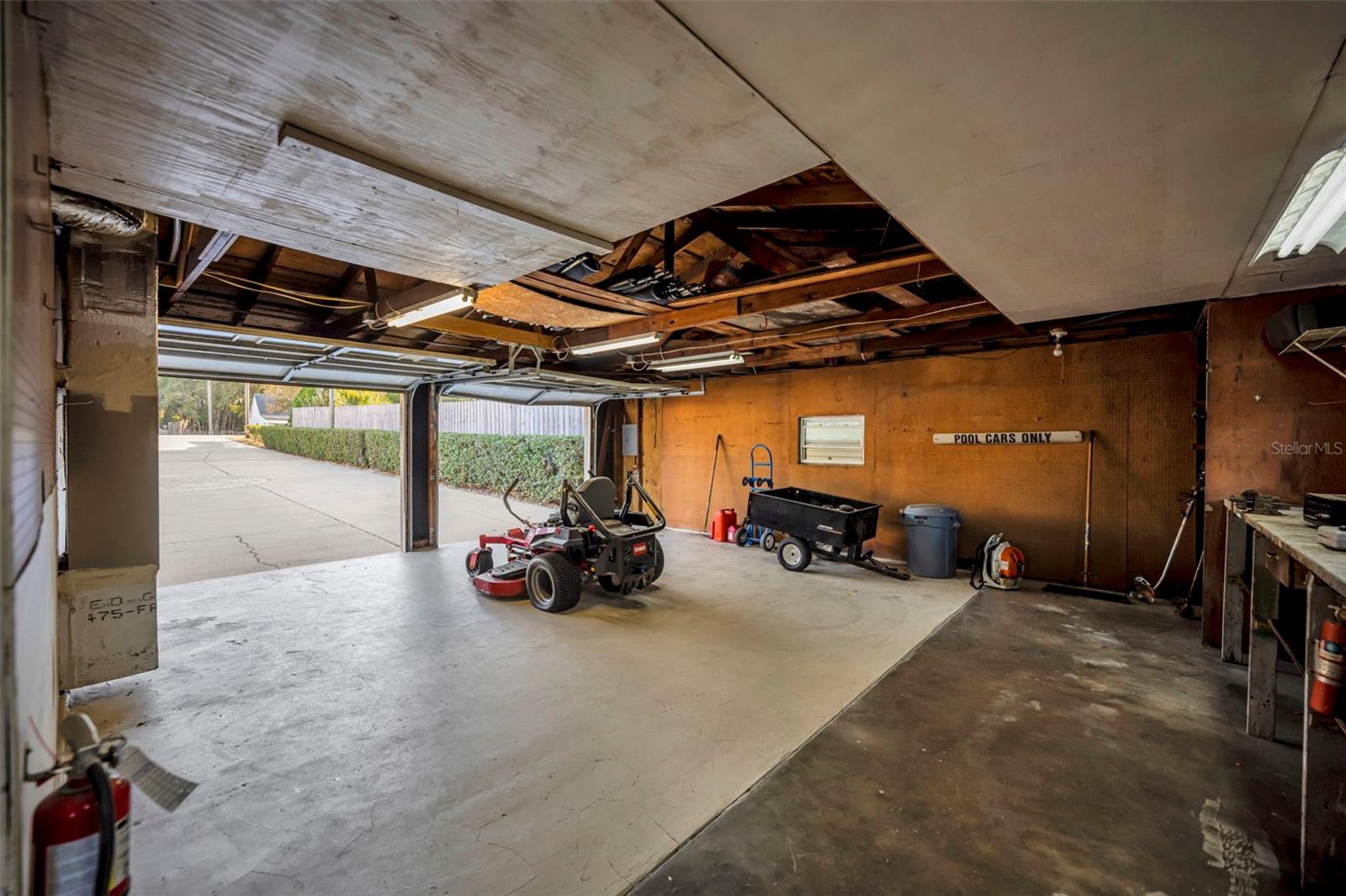 DEAN HIGHLANDS - Residential