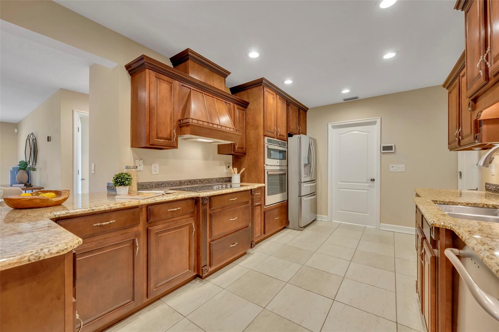 DEAN HIGHLANDS - Residential