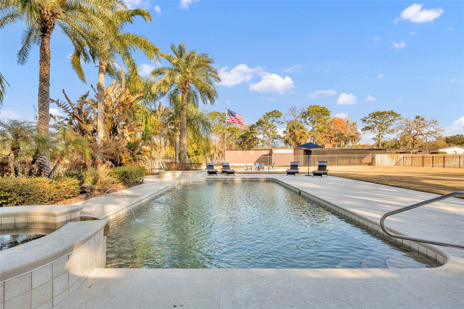 DEAN HIGHLANDS - Residential