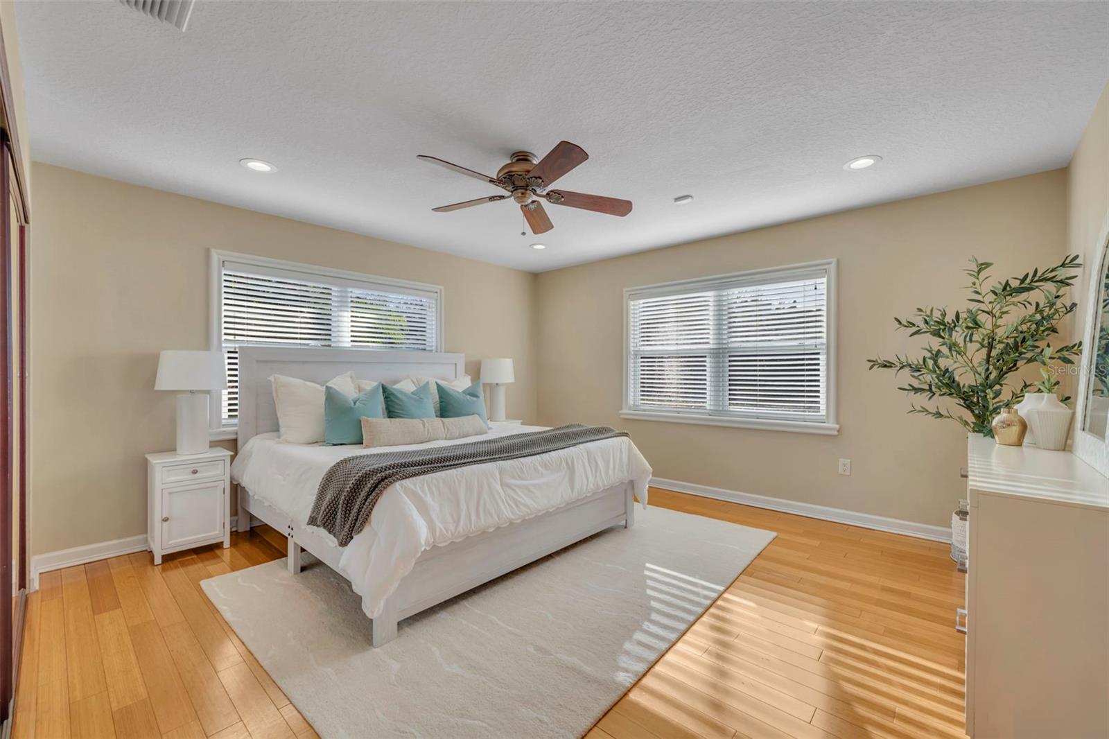 DEAN HIGHLANDS - Residential