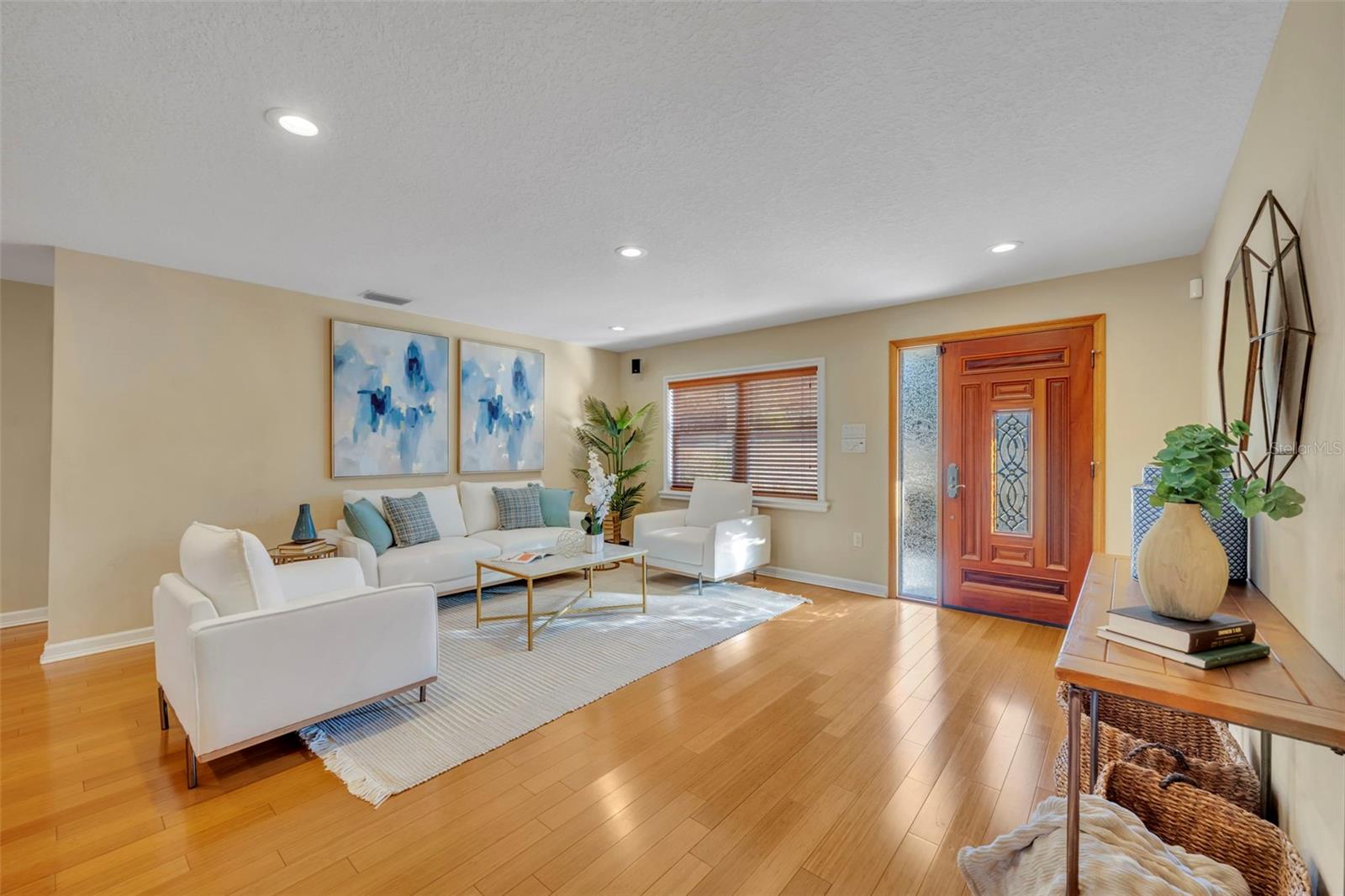 DEAN HIGHLANDS - Residential