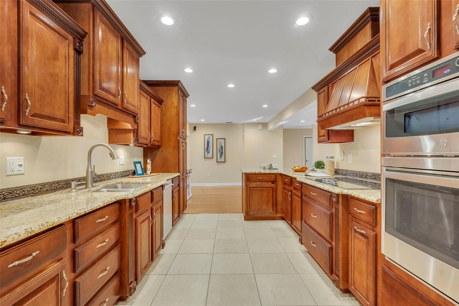 DEAN HIGHLANDS - Residential