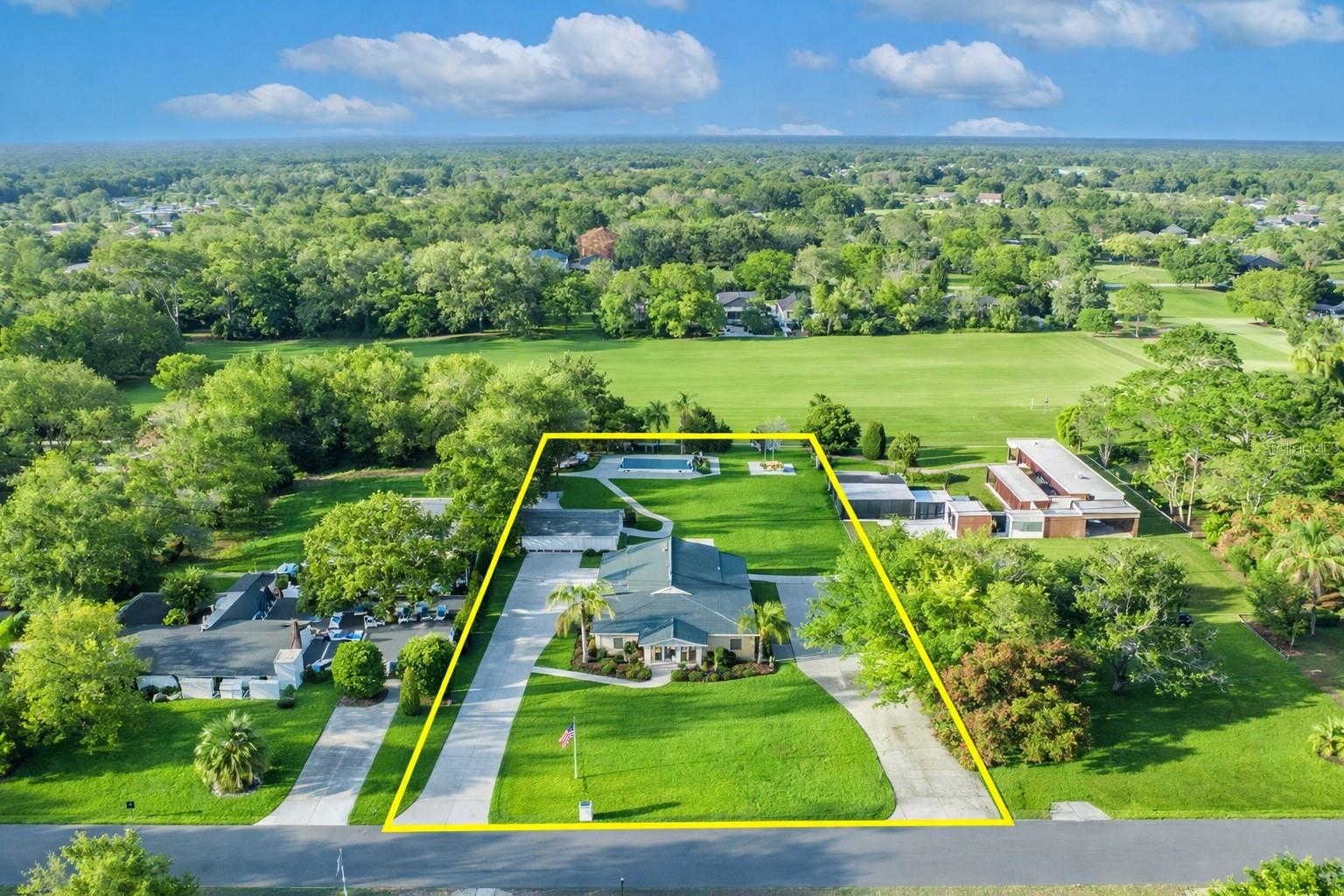 DEAN HIGHLANDS - Residential