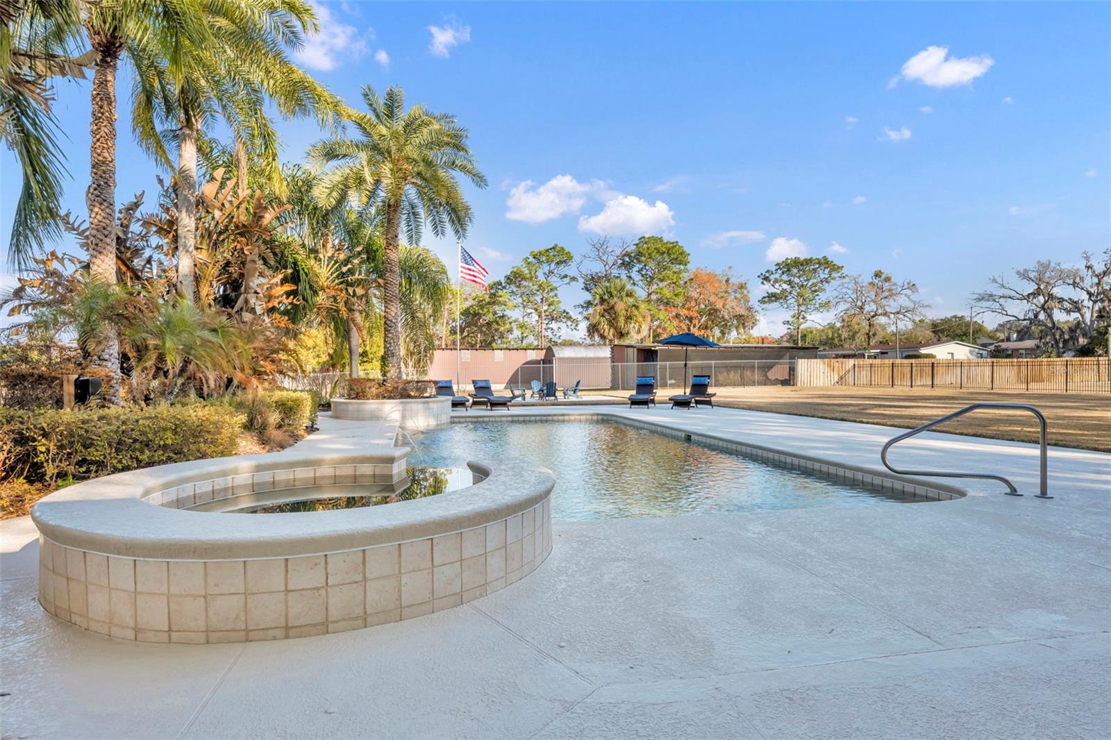 DEAN HIGHLANDS - Residential