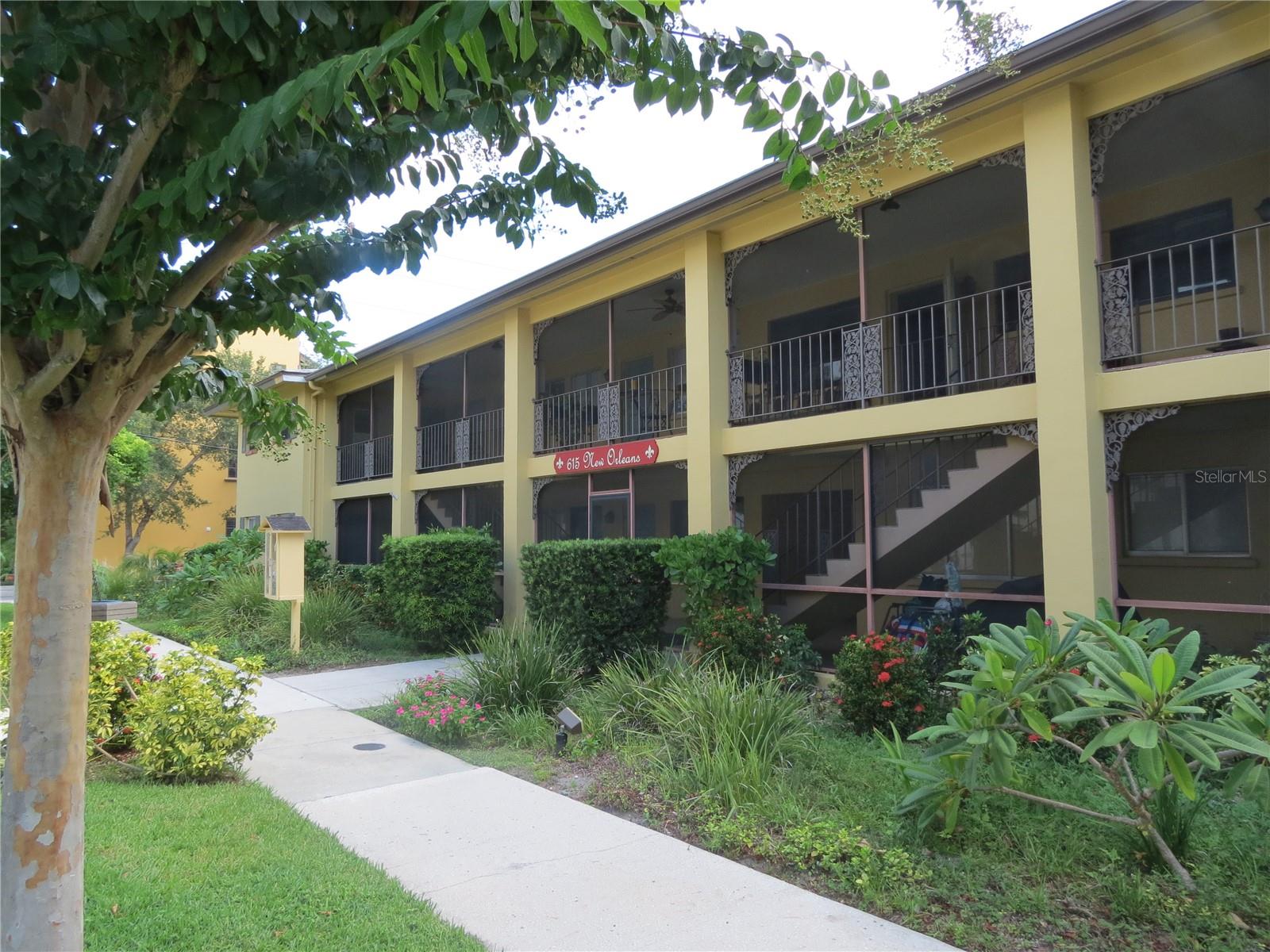 NEW ORLEANS APTS - Residential Lease