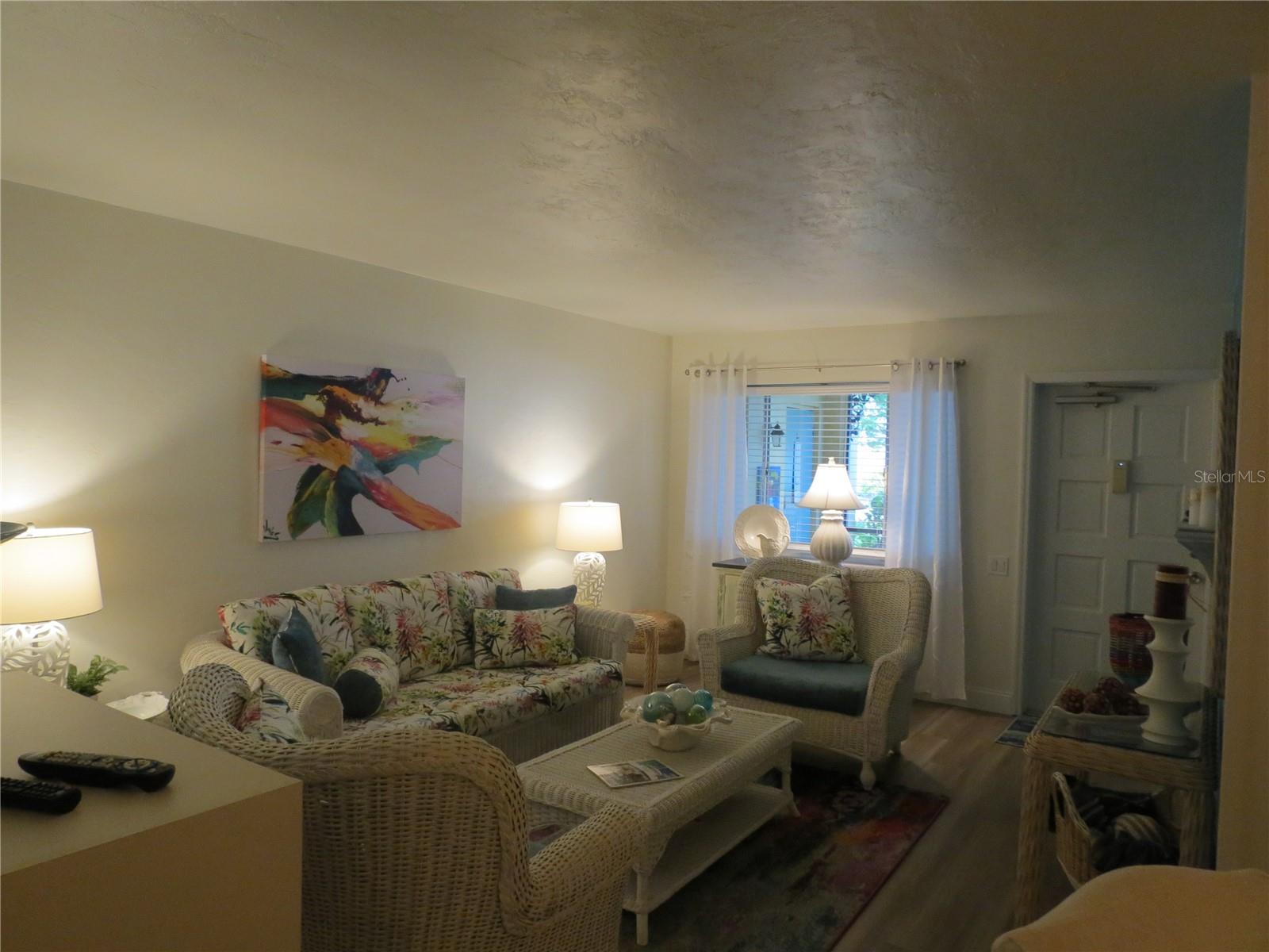 NEW ORLEANS APTS - Residential Lease
