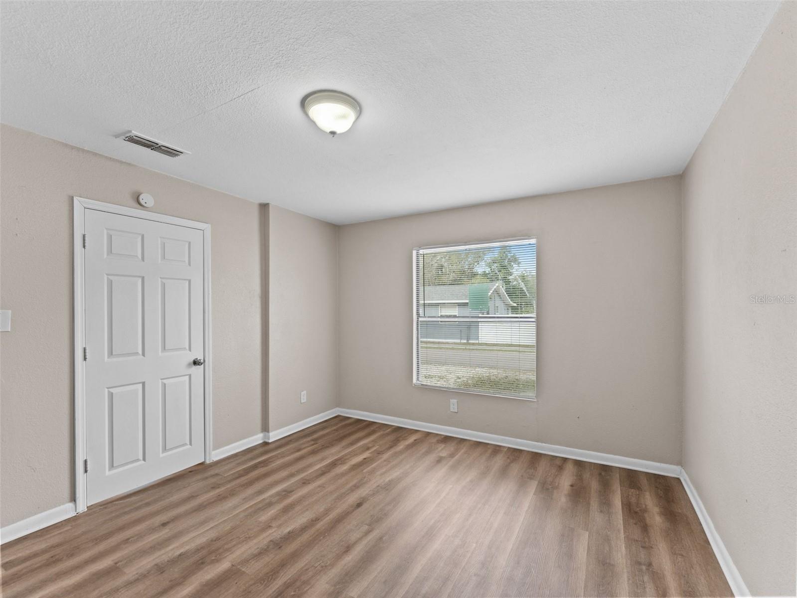 PEELER HEIGHTS - Residential Lease