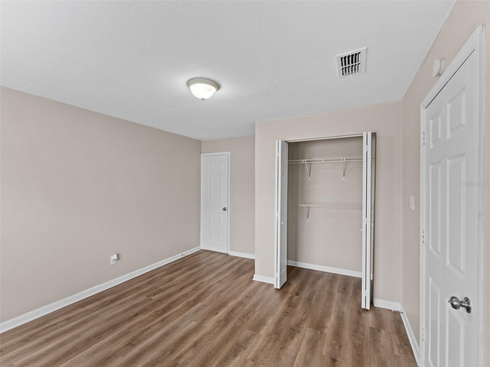 PEELER HEIGHTS - Residential Lease