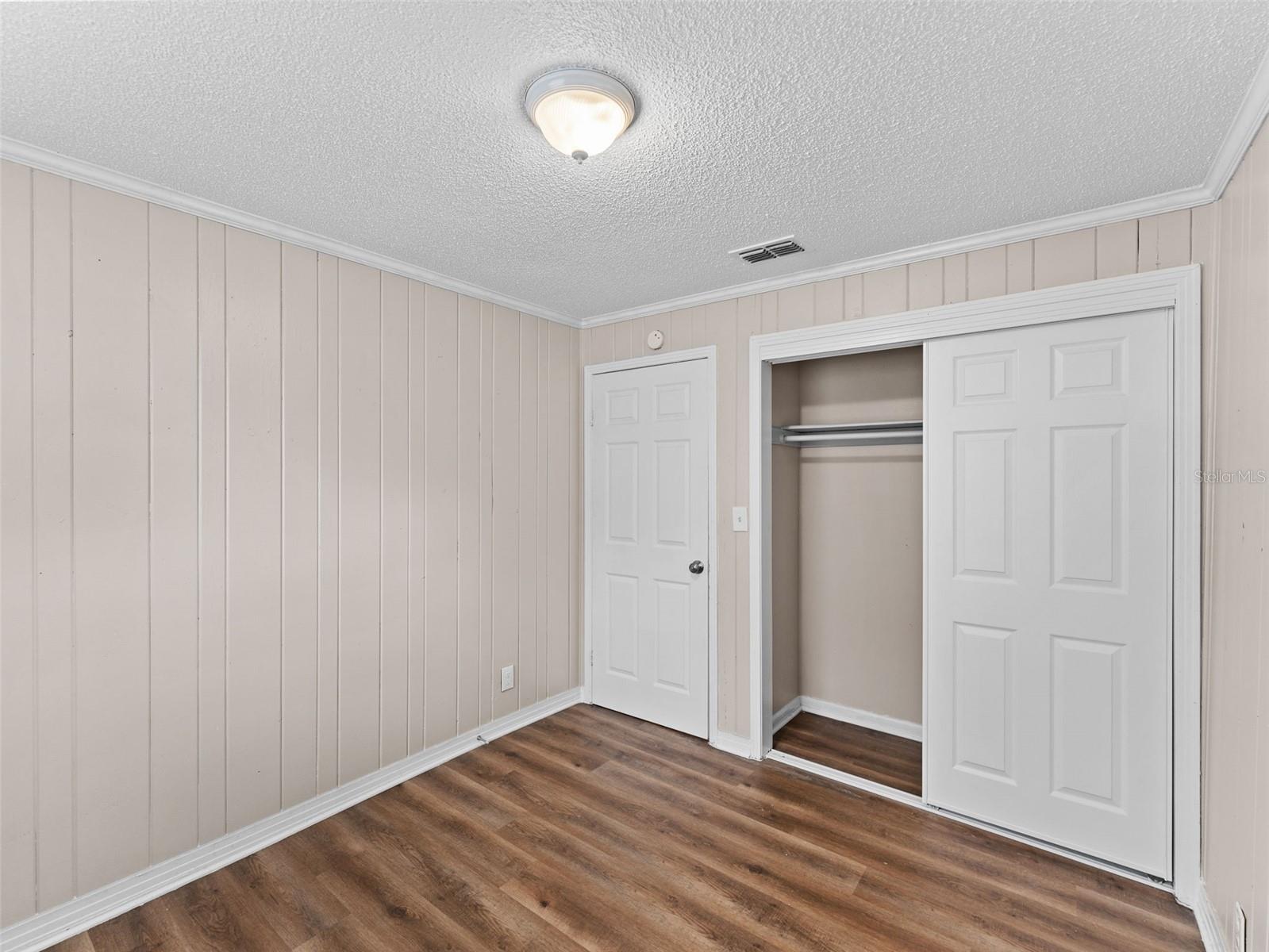 PEELER HEIGHTS - Residential Lease