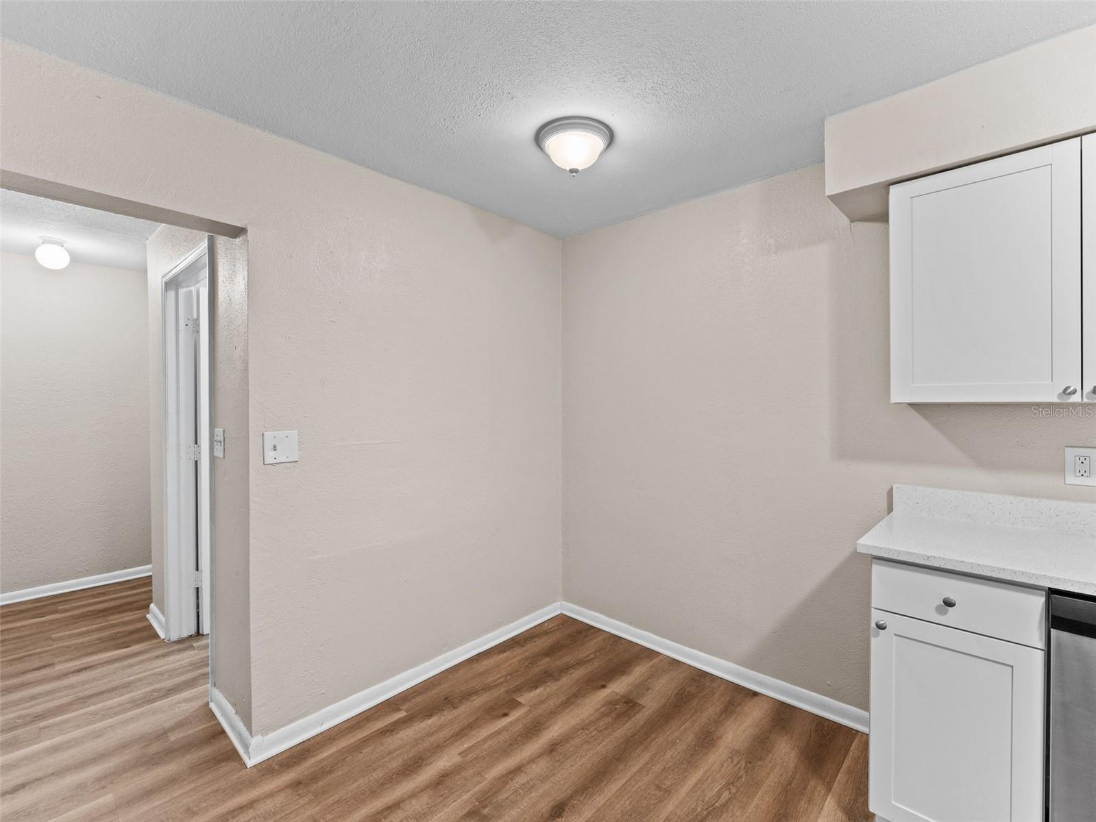 PEELER HEIGHTS - Residential Lease