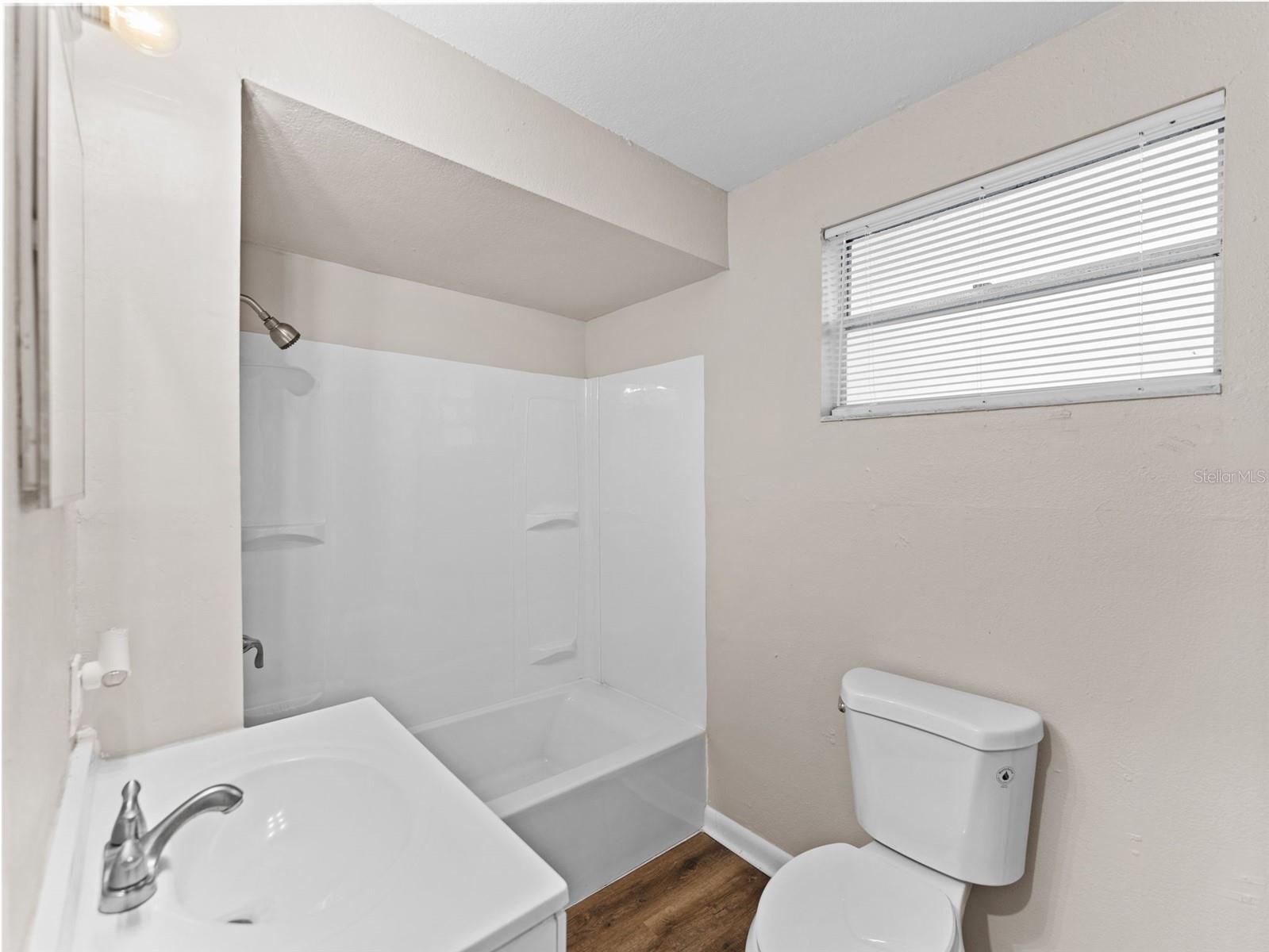 PEELER HEIGHTS - Residential Lease