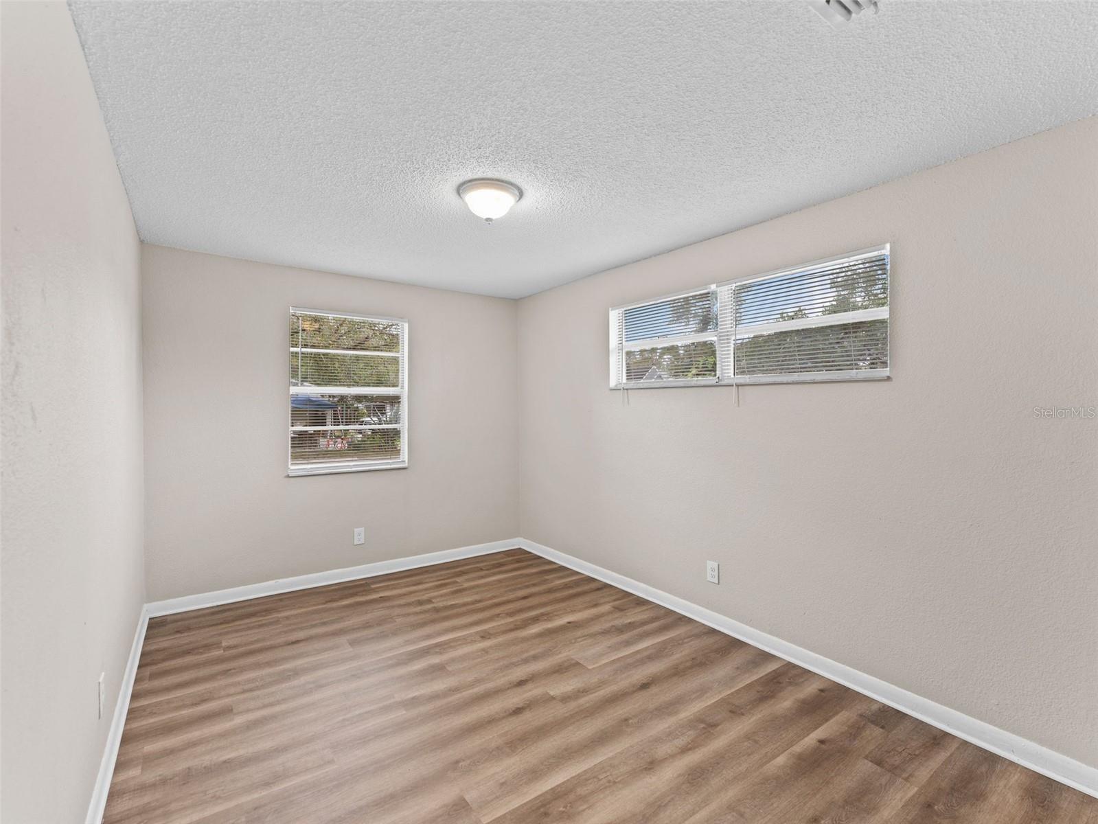 PEELER HEIGHTS - Residential Lease