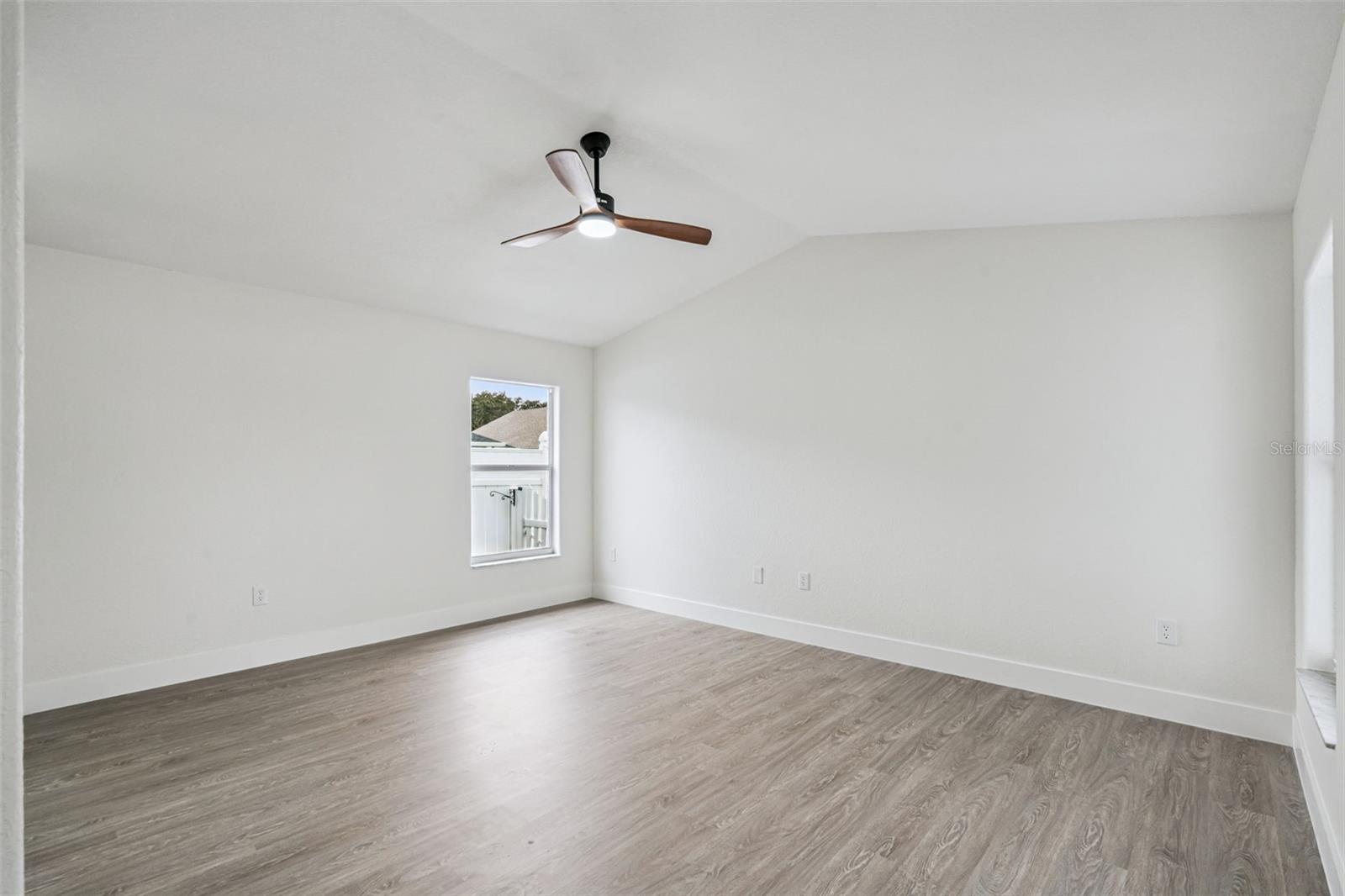 TWIN LAKES AT CHRISTINA PH 01 - Residential