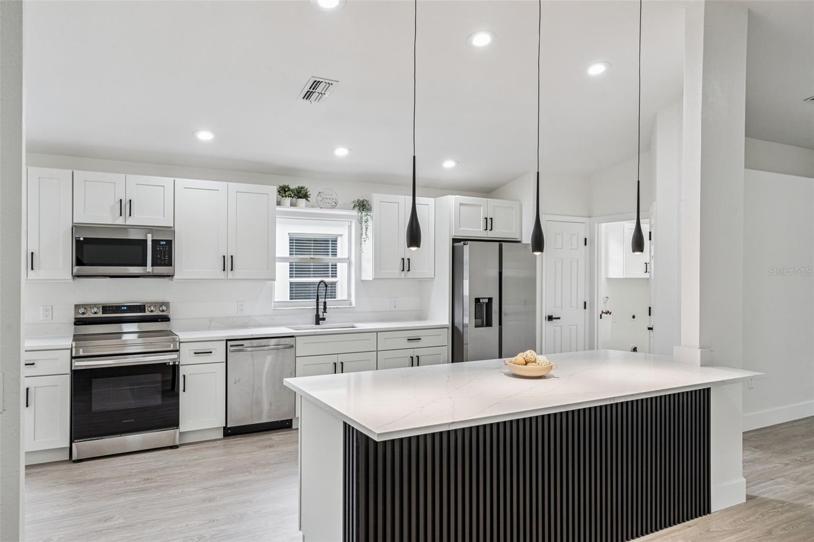 TWIN LAKES AT CHRISTINA PH 01 - Residential