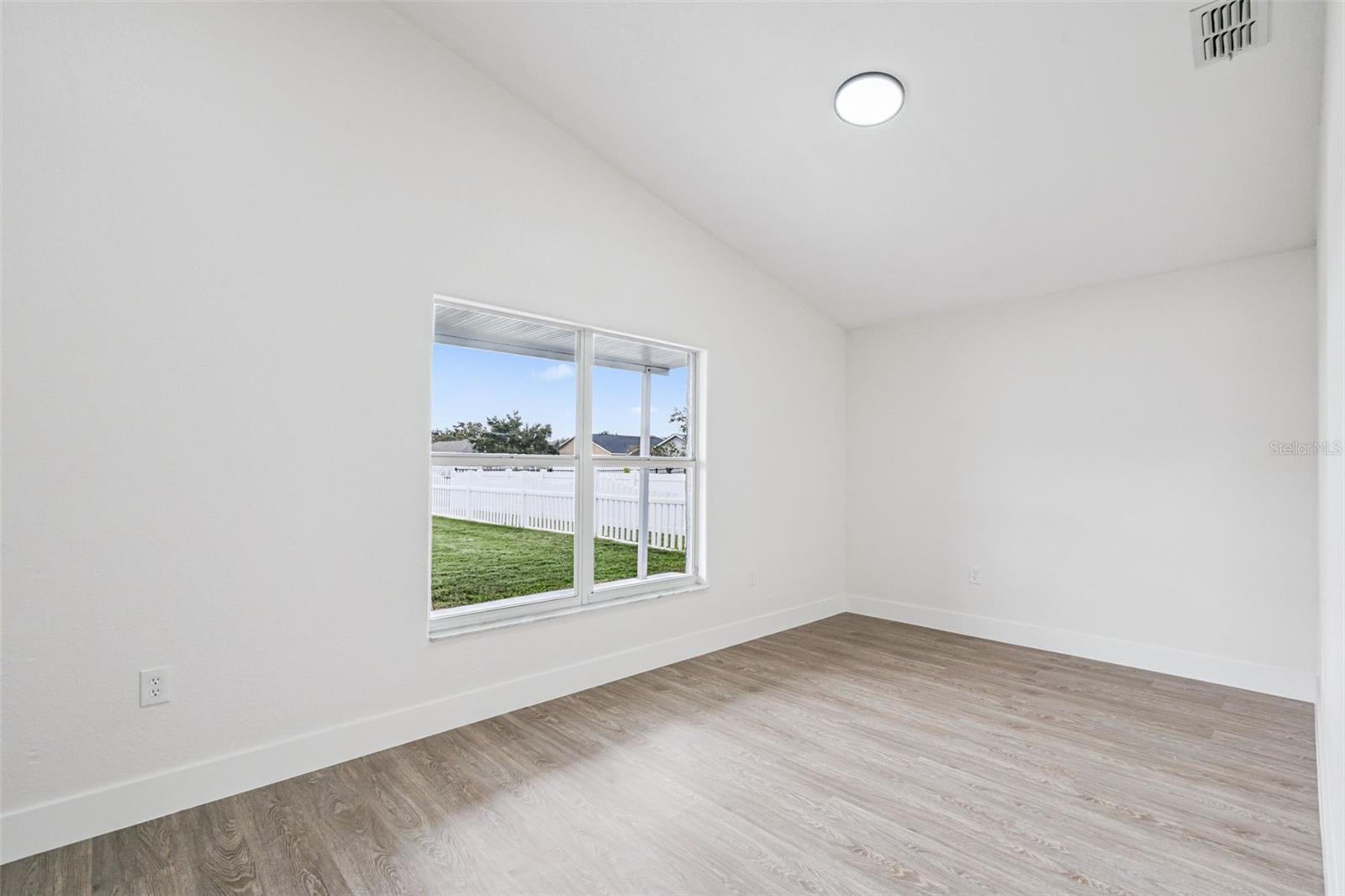 TWIN LAKES AT CHRISTINA PH 01 - Residential