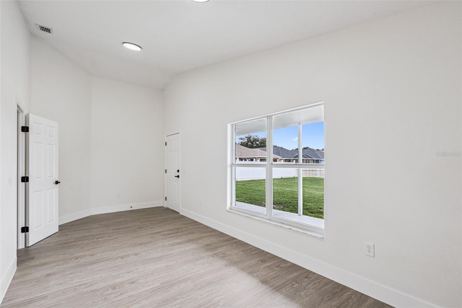 TWIN LAKES AT CHRISTINA PH 01 - Residential