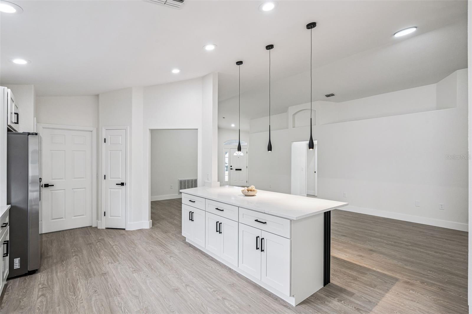 TWIN LAKES AT CHRISTINA PH 01 - Residential