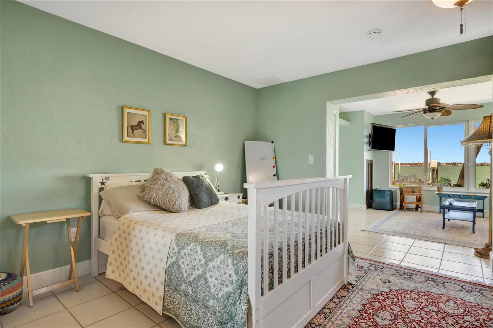 THREE PALMS POINT - Residential