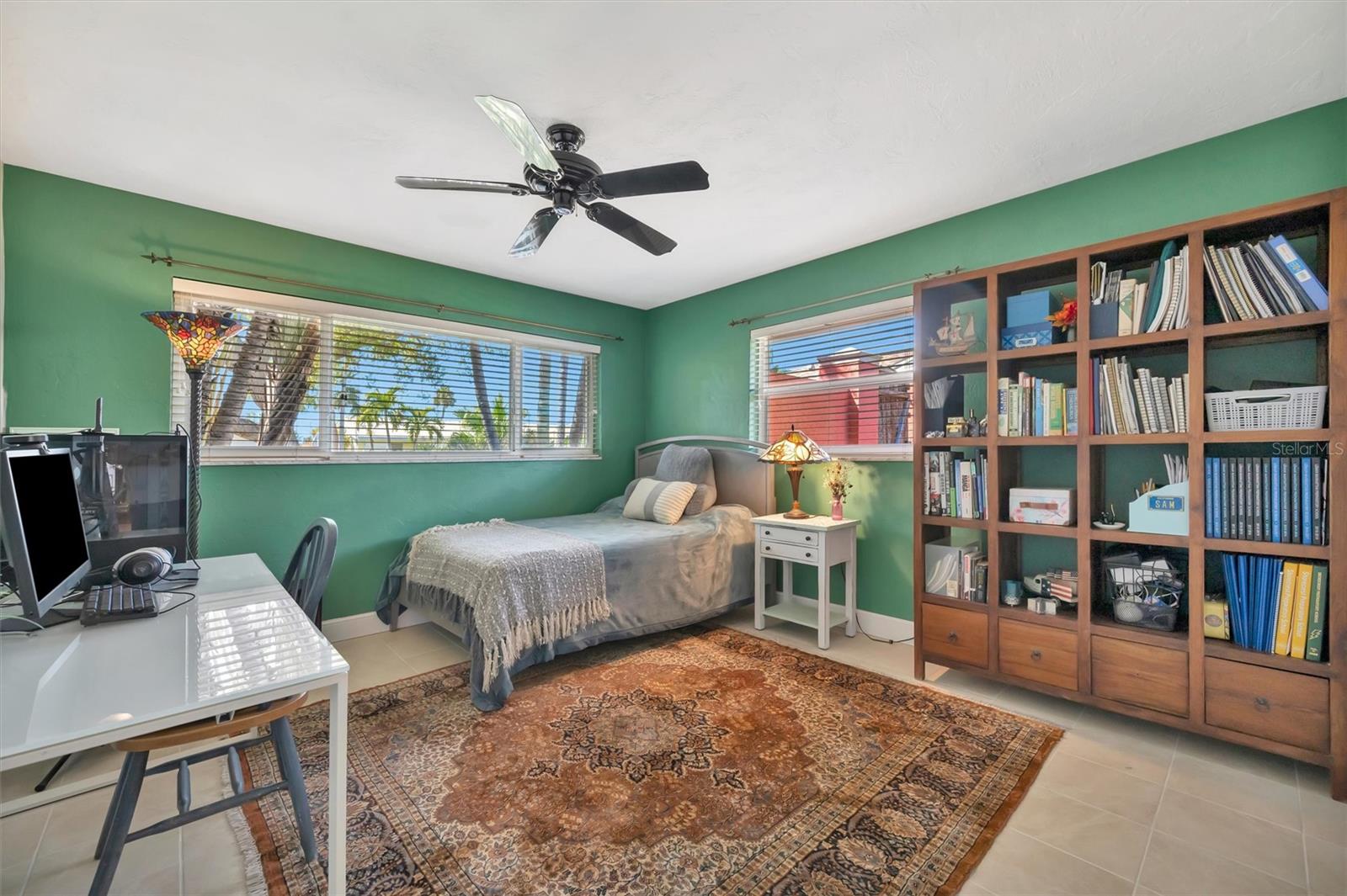 THREE PALMS POINT - Residential