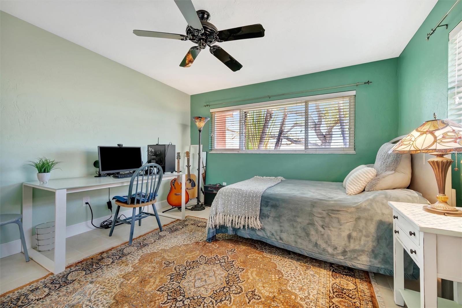 THREE PALMS POINT - Residential