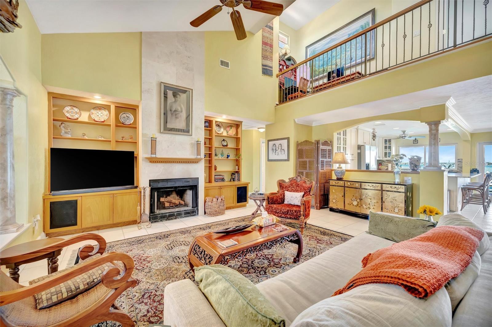 THREE PALMS POINT - Residential