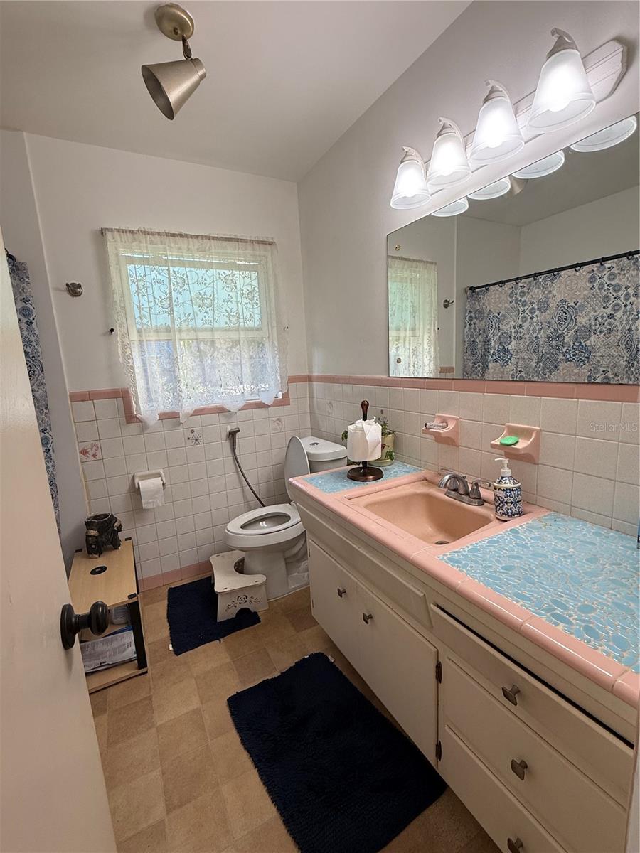 GLEN RIDGE MANOR - Residential