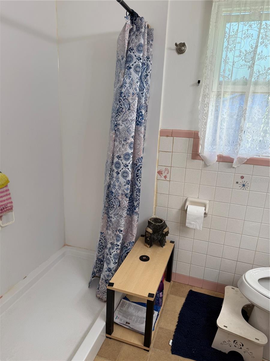 GLEN RIDGE MANOR - Residential