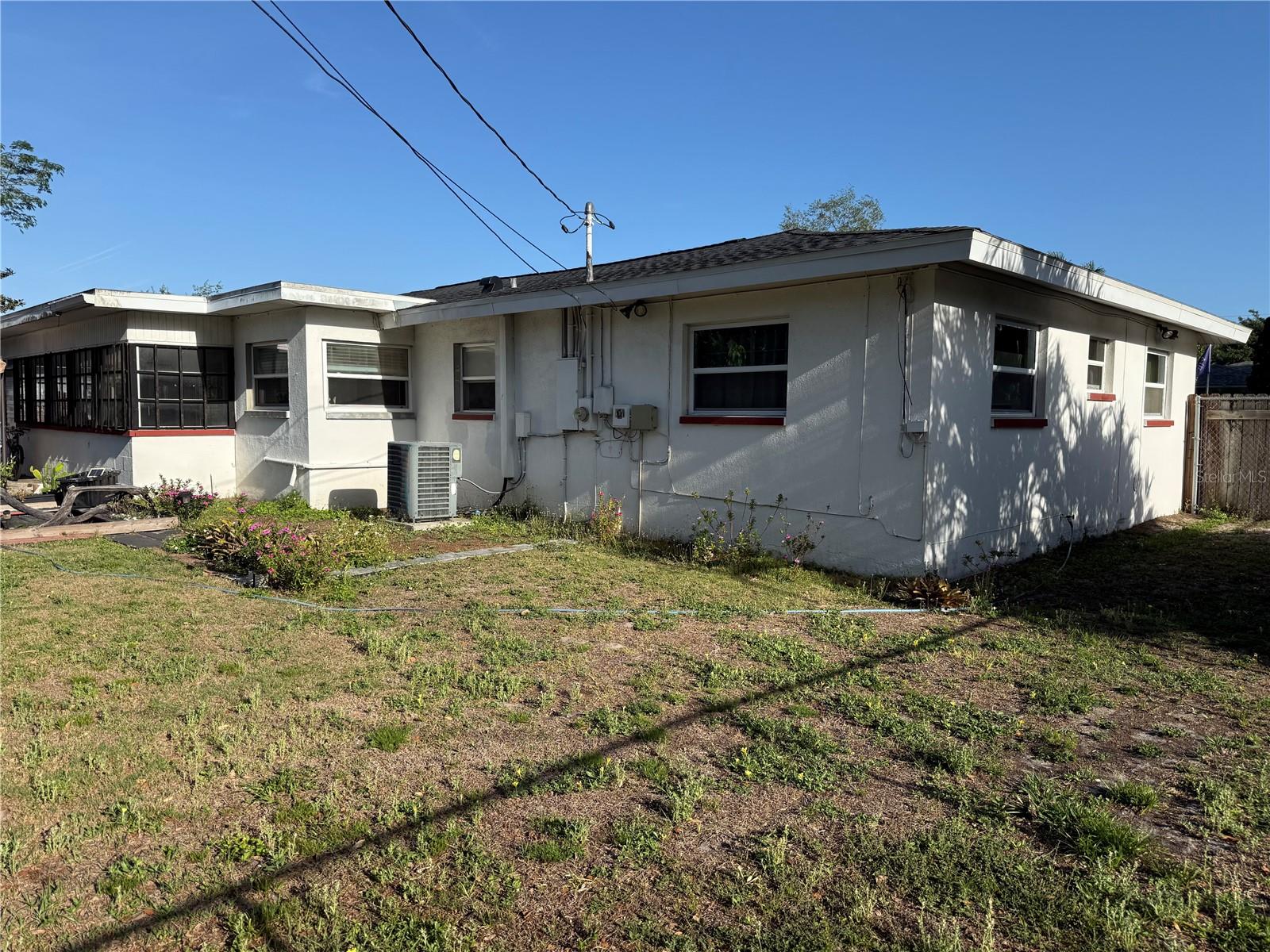 GLEN RIDGE MANOR - Residential