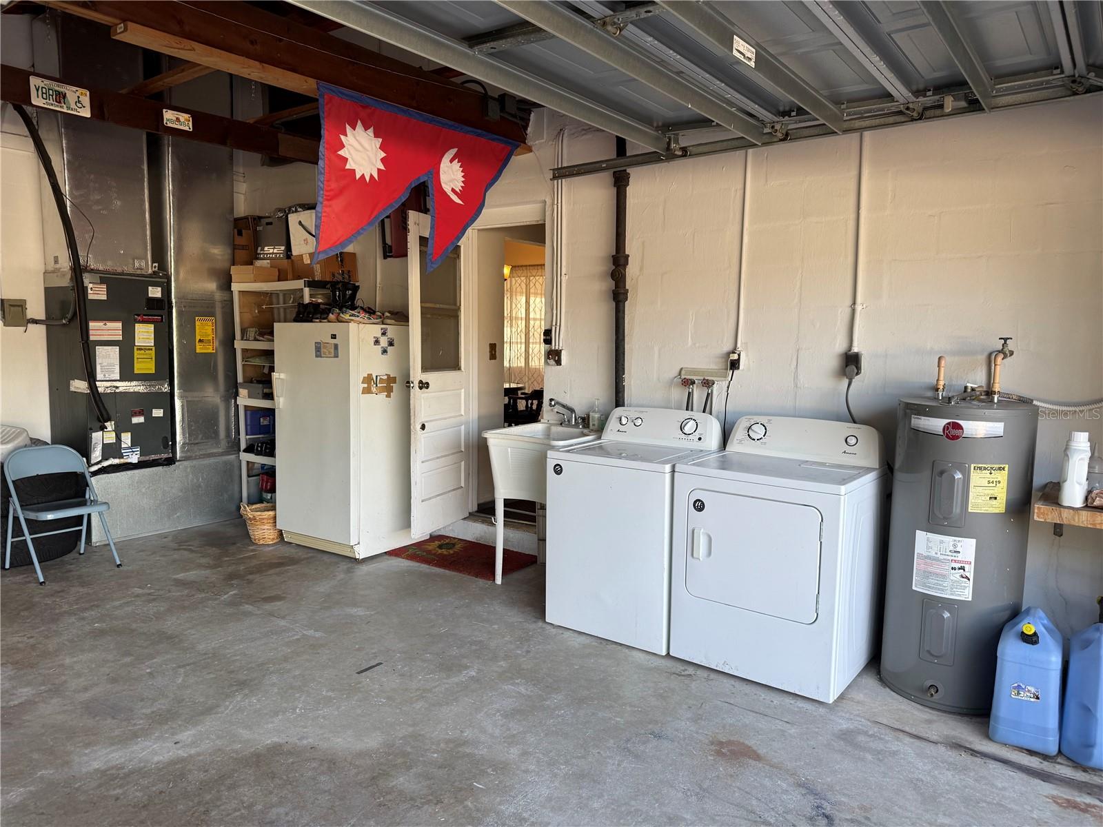 GLEN RIDGE MANOR - Residential