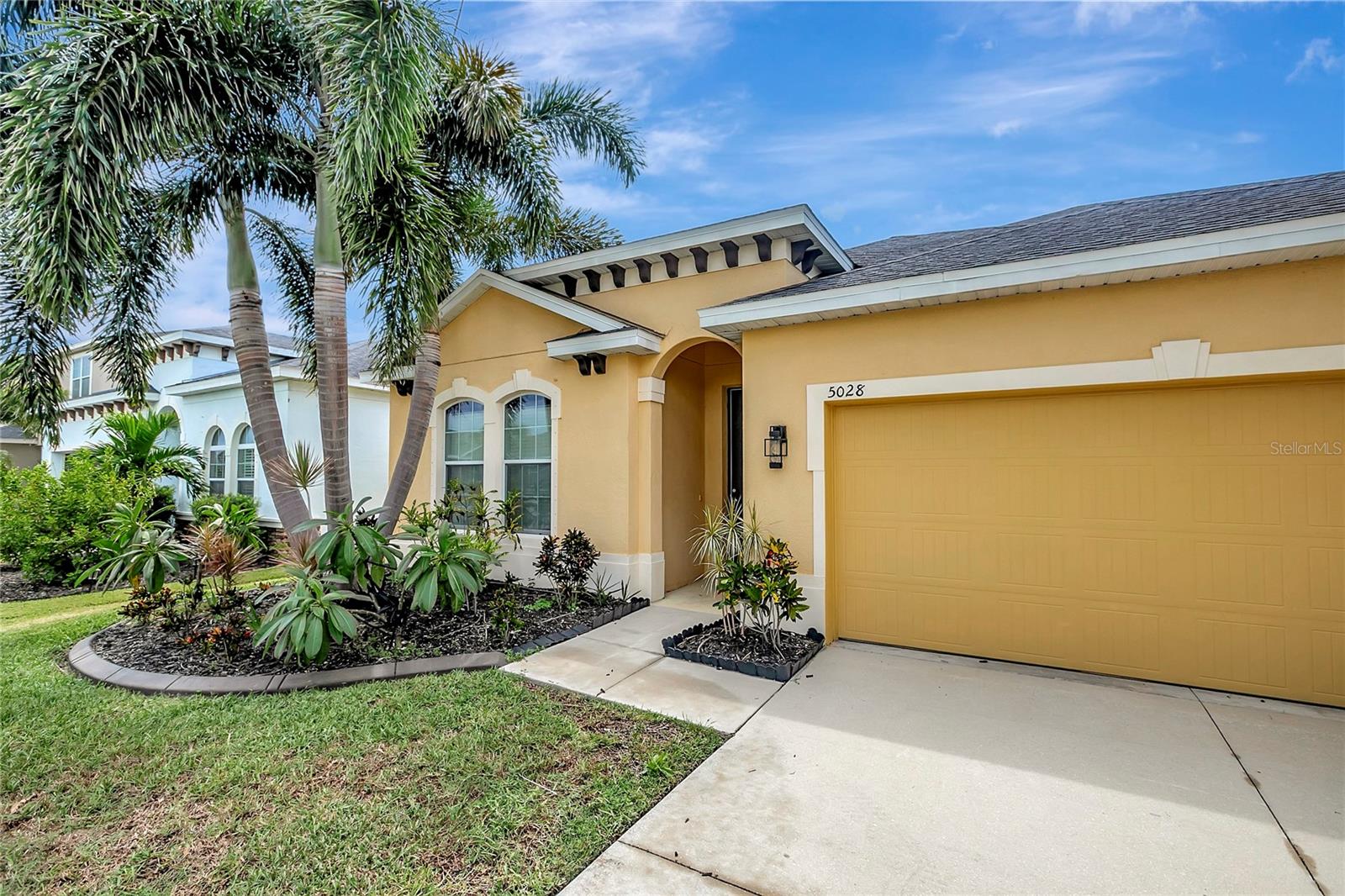 5028 INSHORE LANDING DRIVE