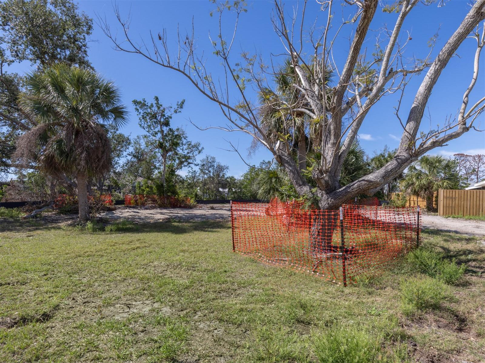 NOKOMIS ACRES AMD - Land