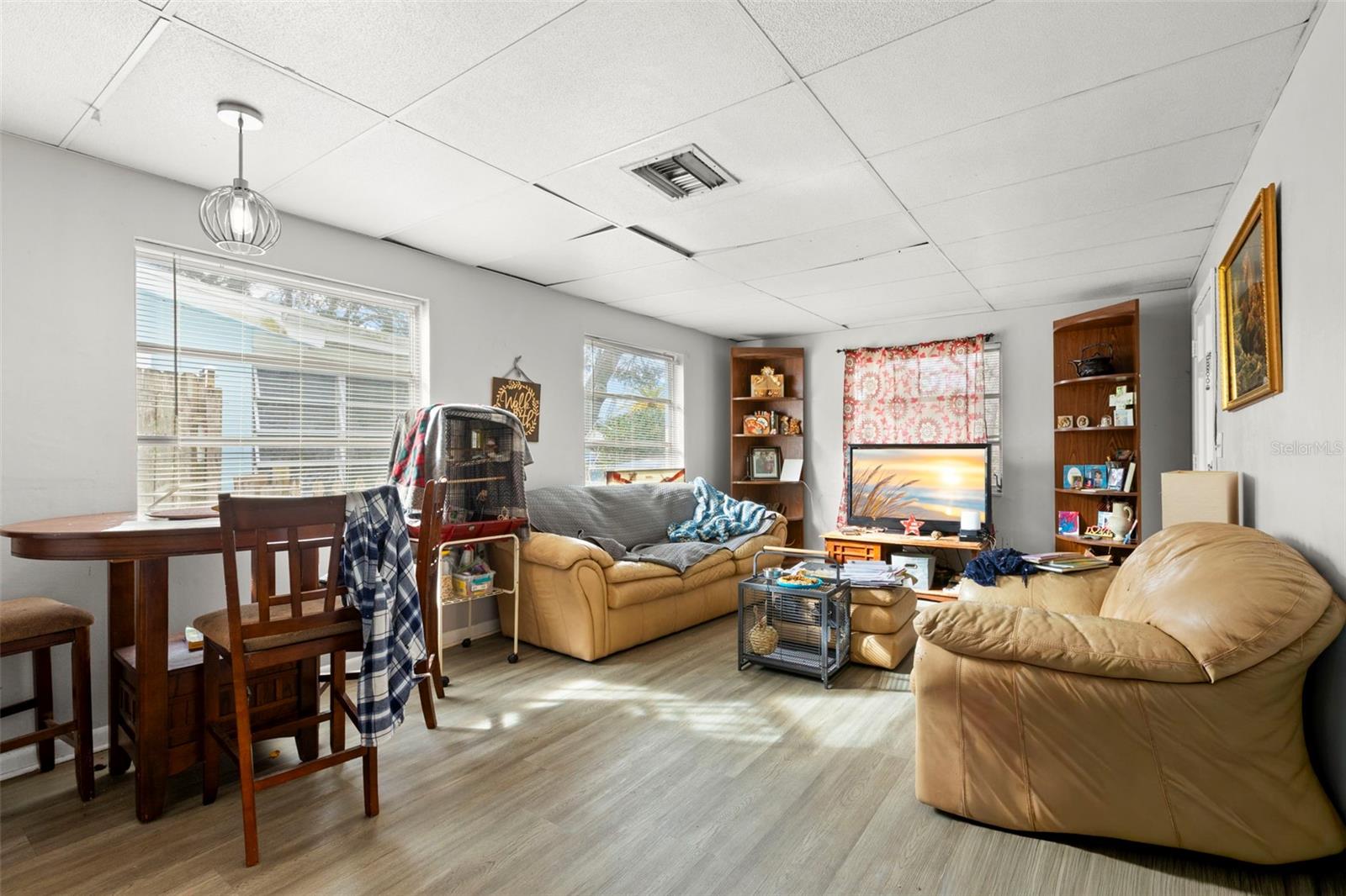 HERITAGE LANE - Residential Income