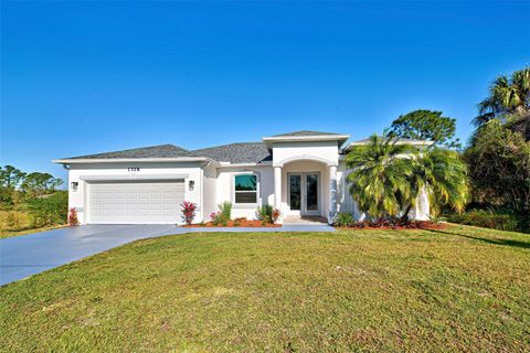 A home in NORTH PORT