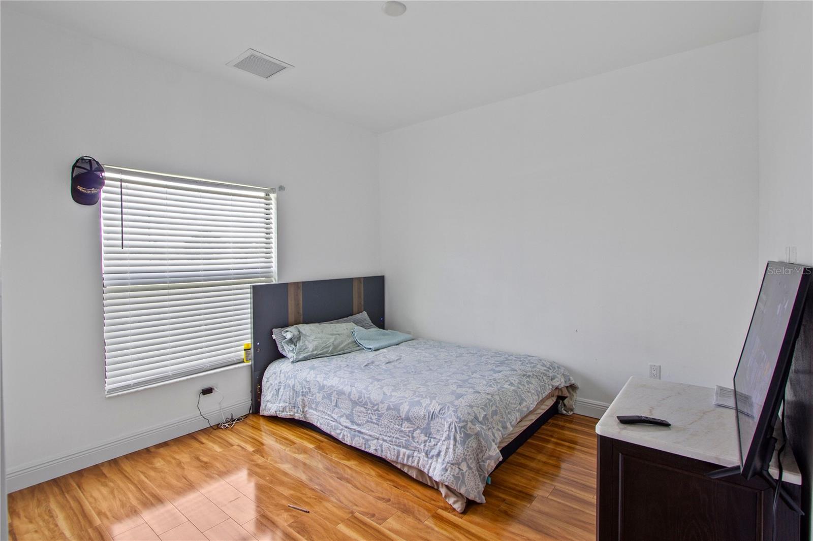 GOLDEN GATE ESTATE UNIT 69 - Residential