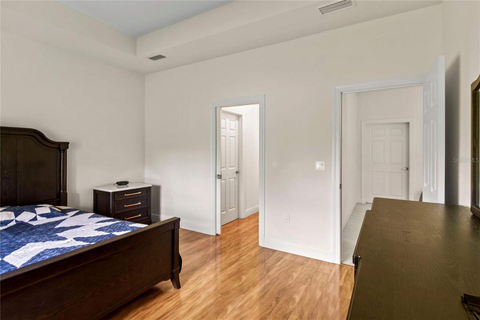 GOLDEN GATE ESTATE UNIT 69 - Residential