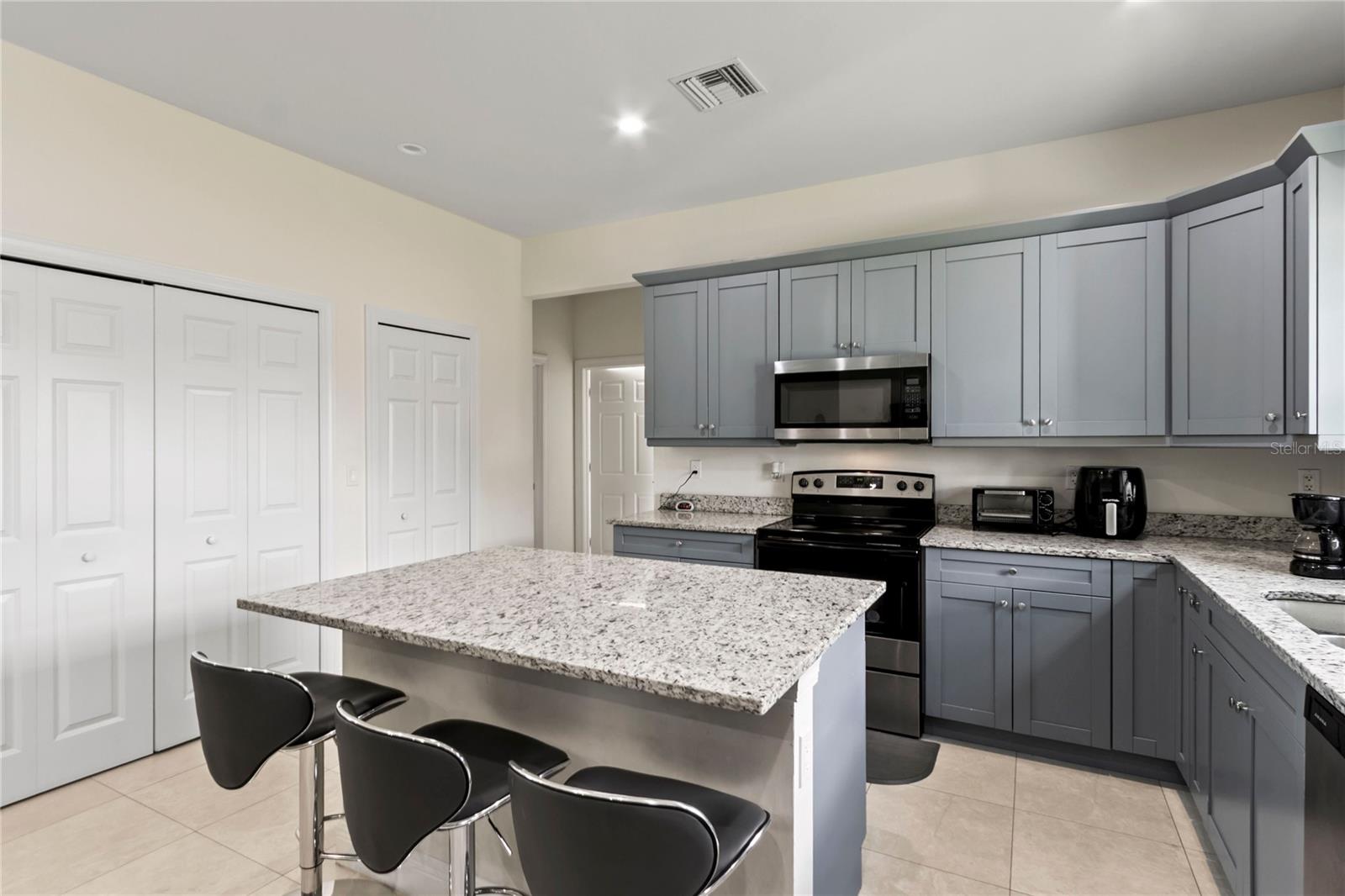 GOLDEN GATE ESTATE UNIT 69 - Residential