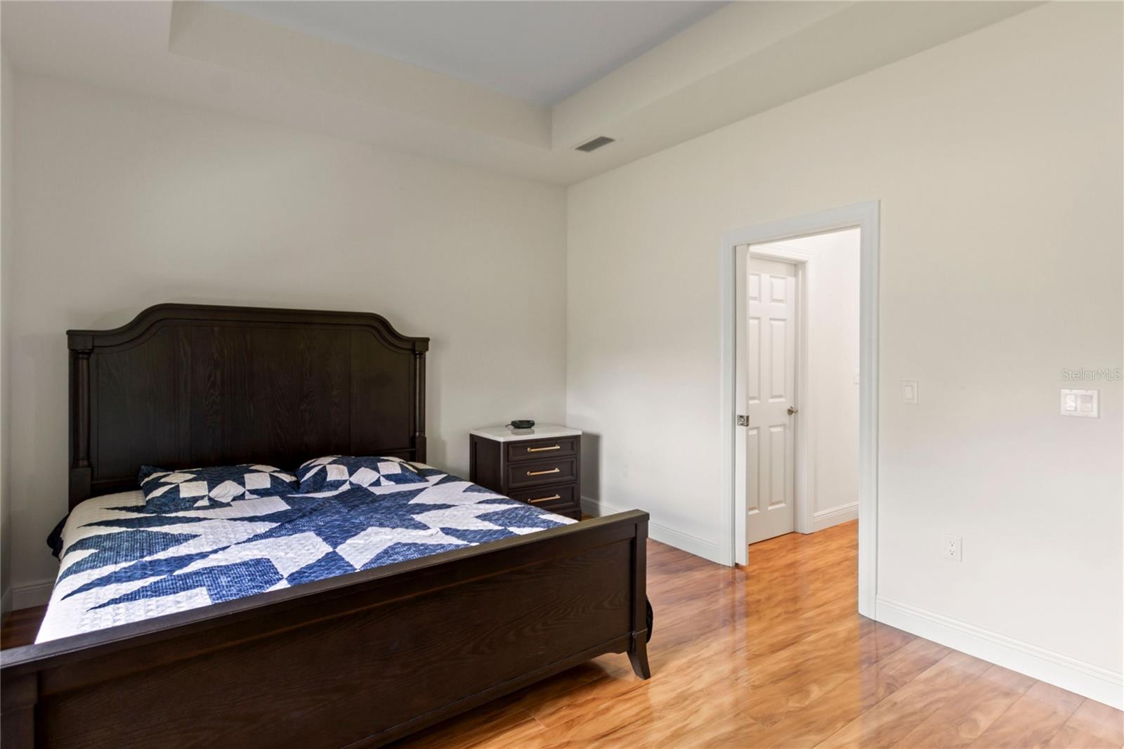 GOLDEN GATE ESTATE UNIT 69 - Residential