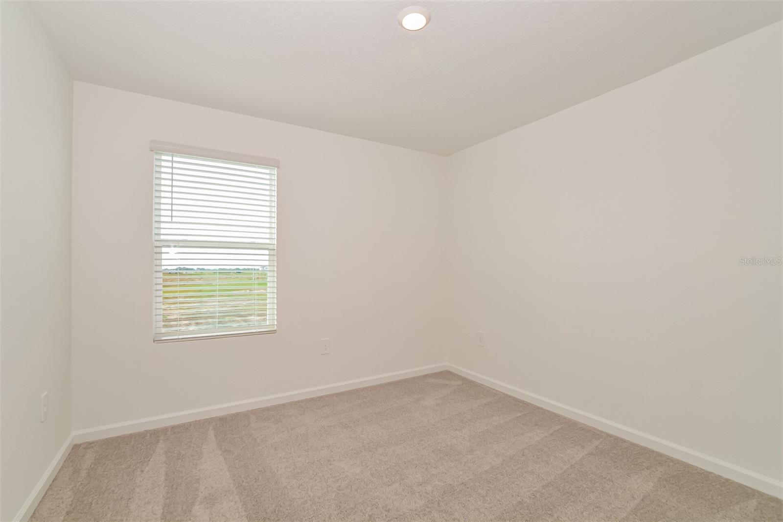 HAMILTON BLUFF SUB - Residential Lease