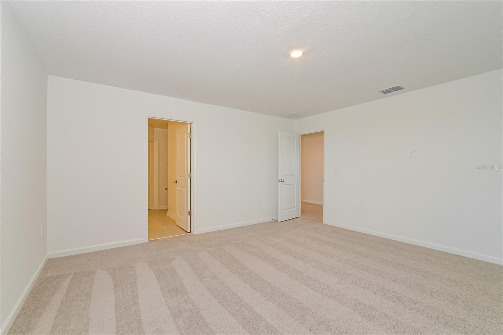 HAMILTON BLUFF SUB - Residential Lease