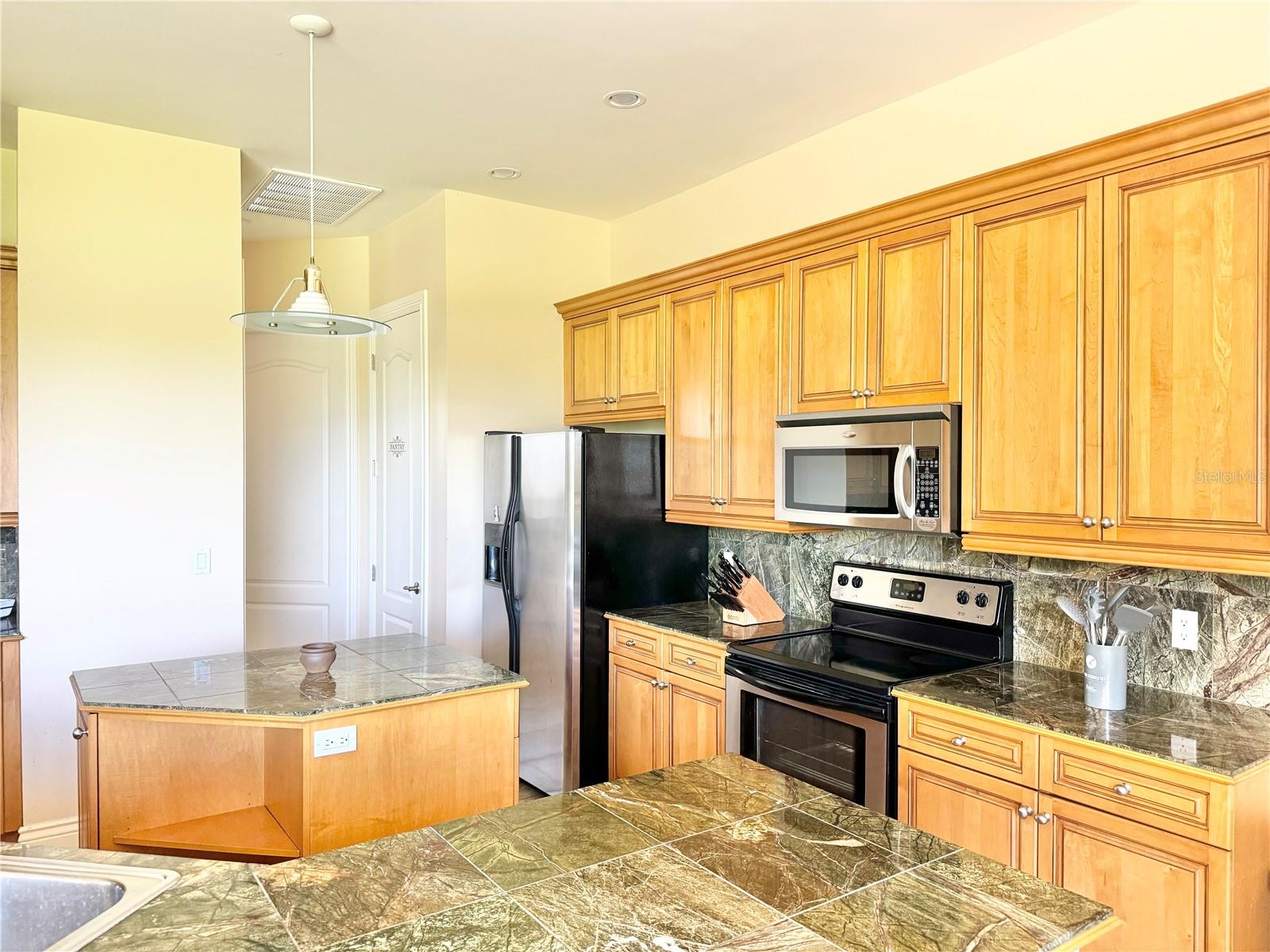 WARM MINERAL SPGS - Residential