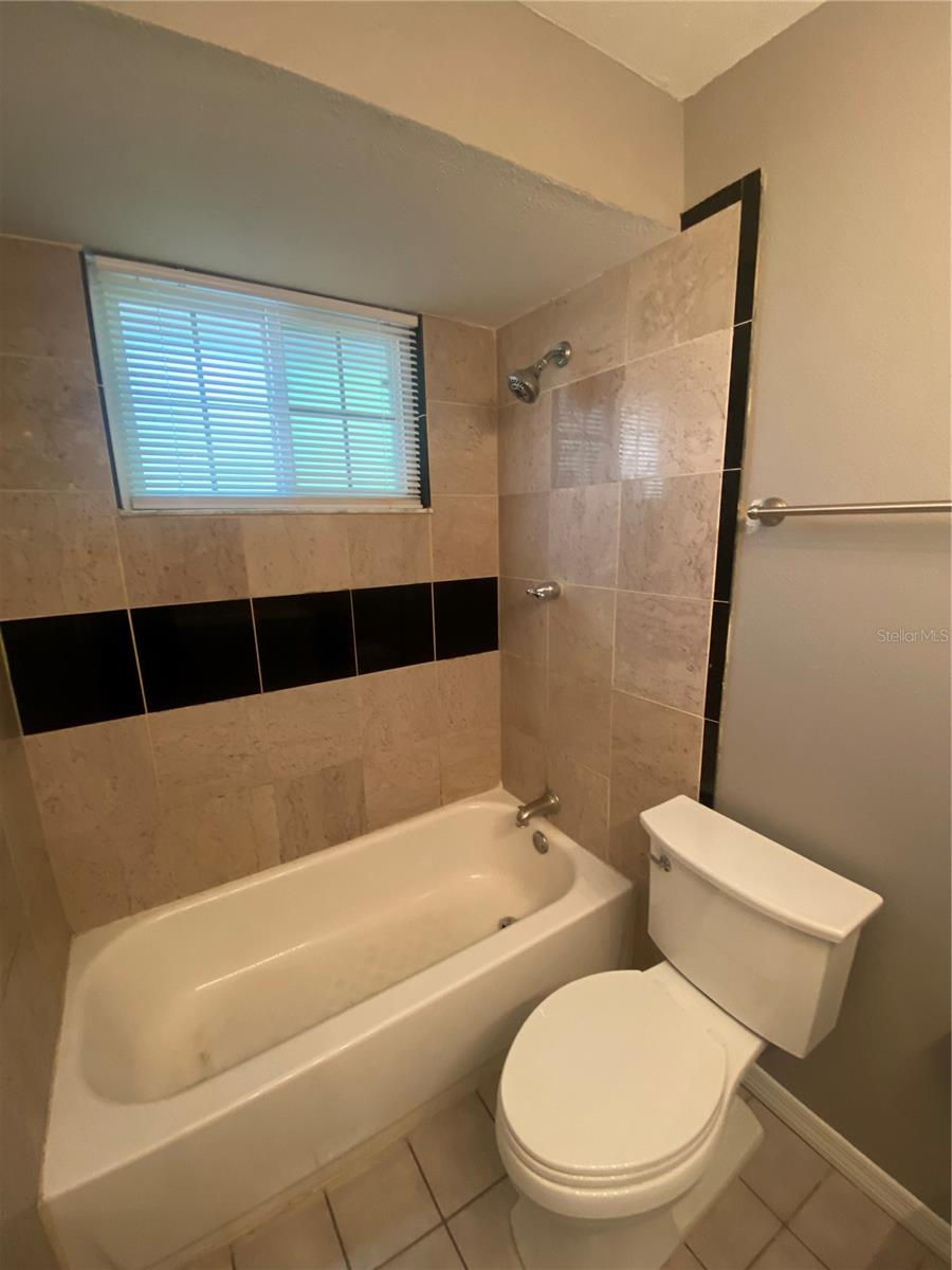 FAIRFIELD VILLAGE - Residential Lease