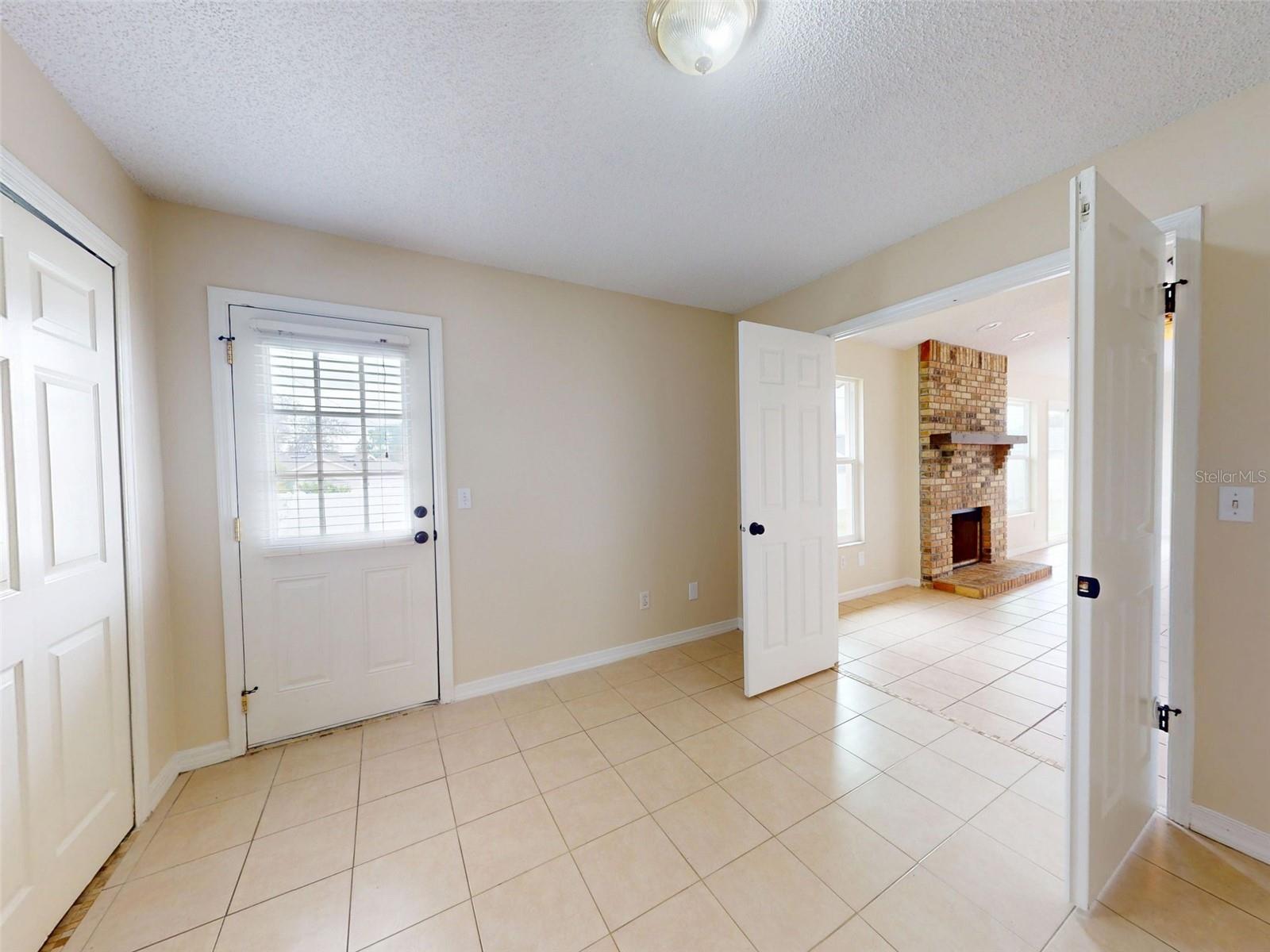 DELTONA LAKES UNIT 41 - Residential