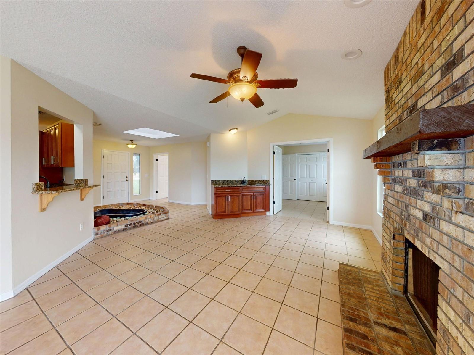 DELTONA LAKES UNIT 41 - Residential