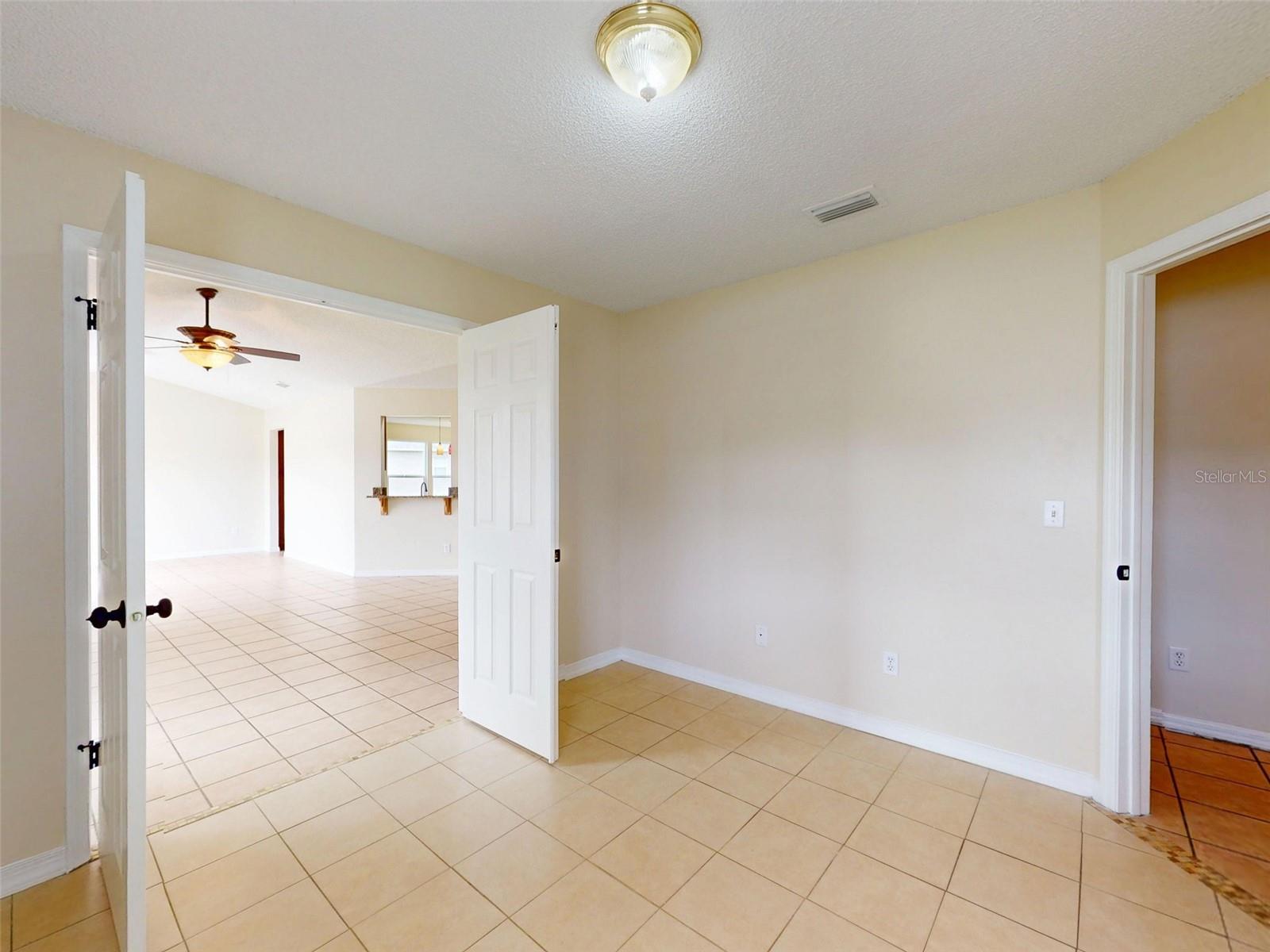 DELTONA LAKES UNIT 41 - Residential