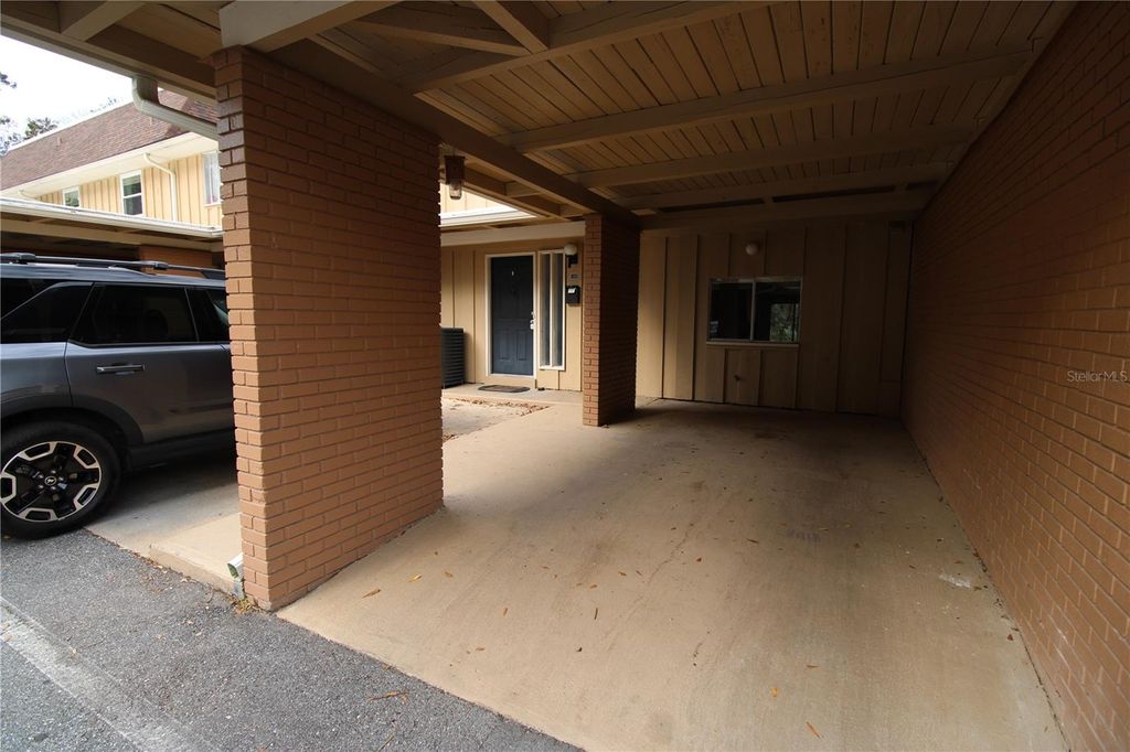 Photo of 507 NW 39th Road #159, Gainesville, FL 32607 (MLS # GC536109)