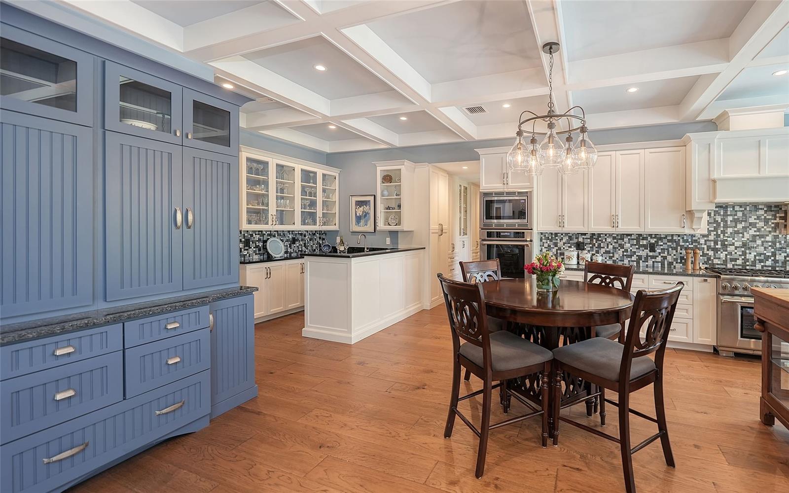 KENTWOOD ESTATES - Residential