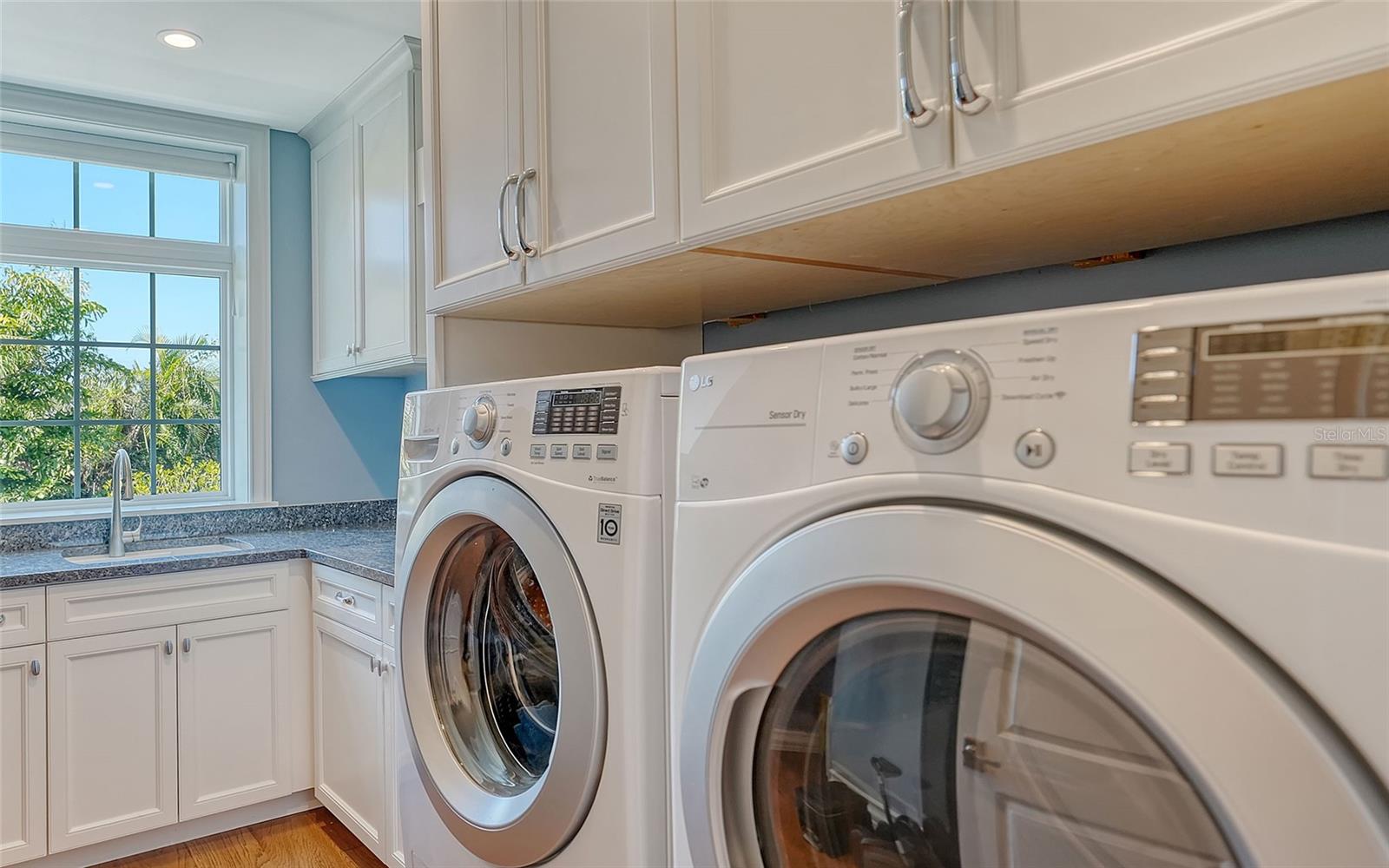 KENTWOOD ESTATES - Residential