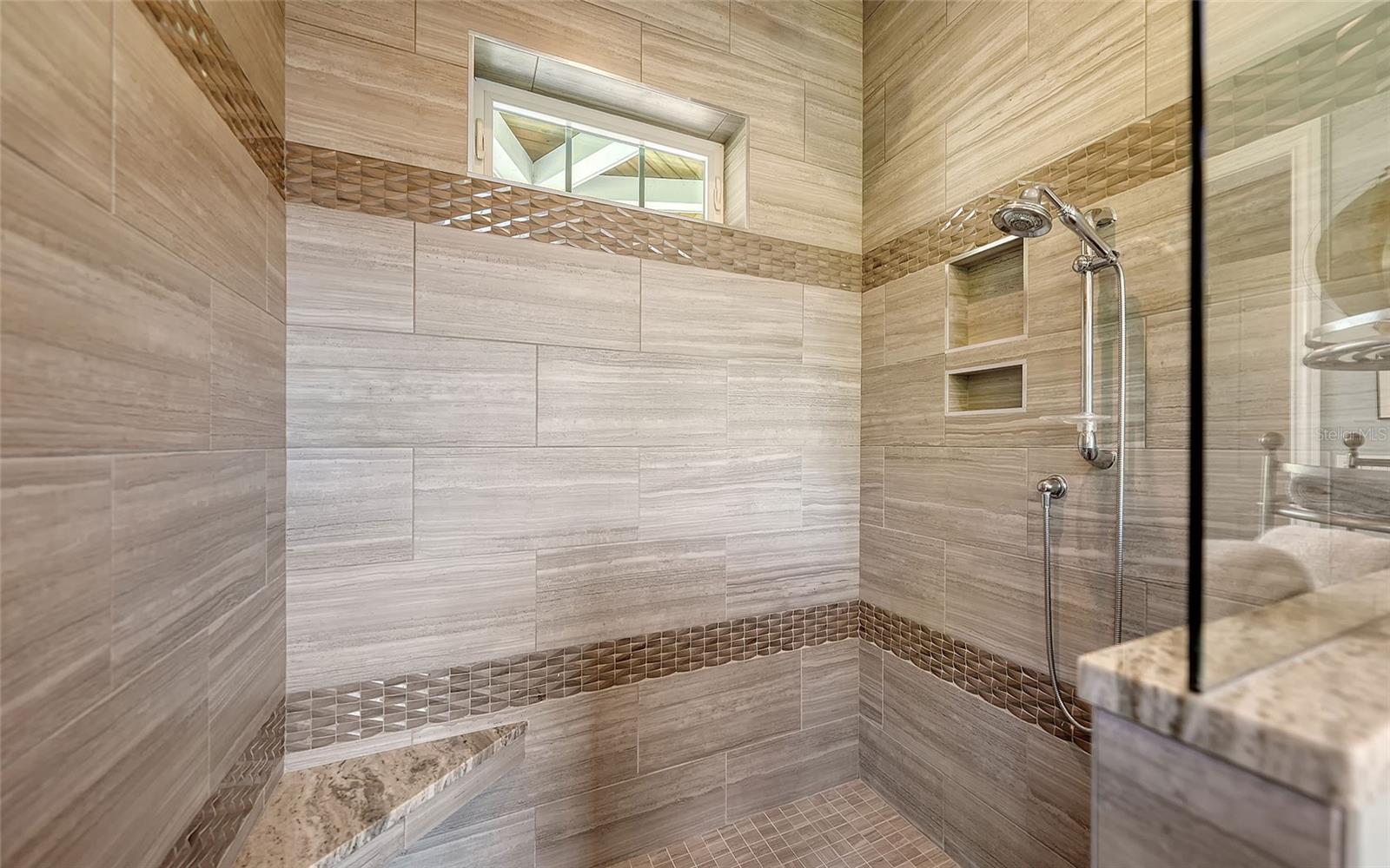 KENTWOOD ESTATES - Residential